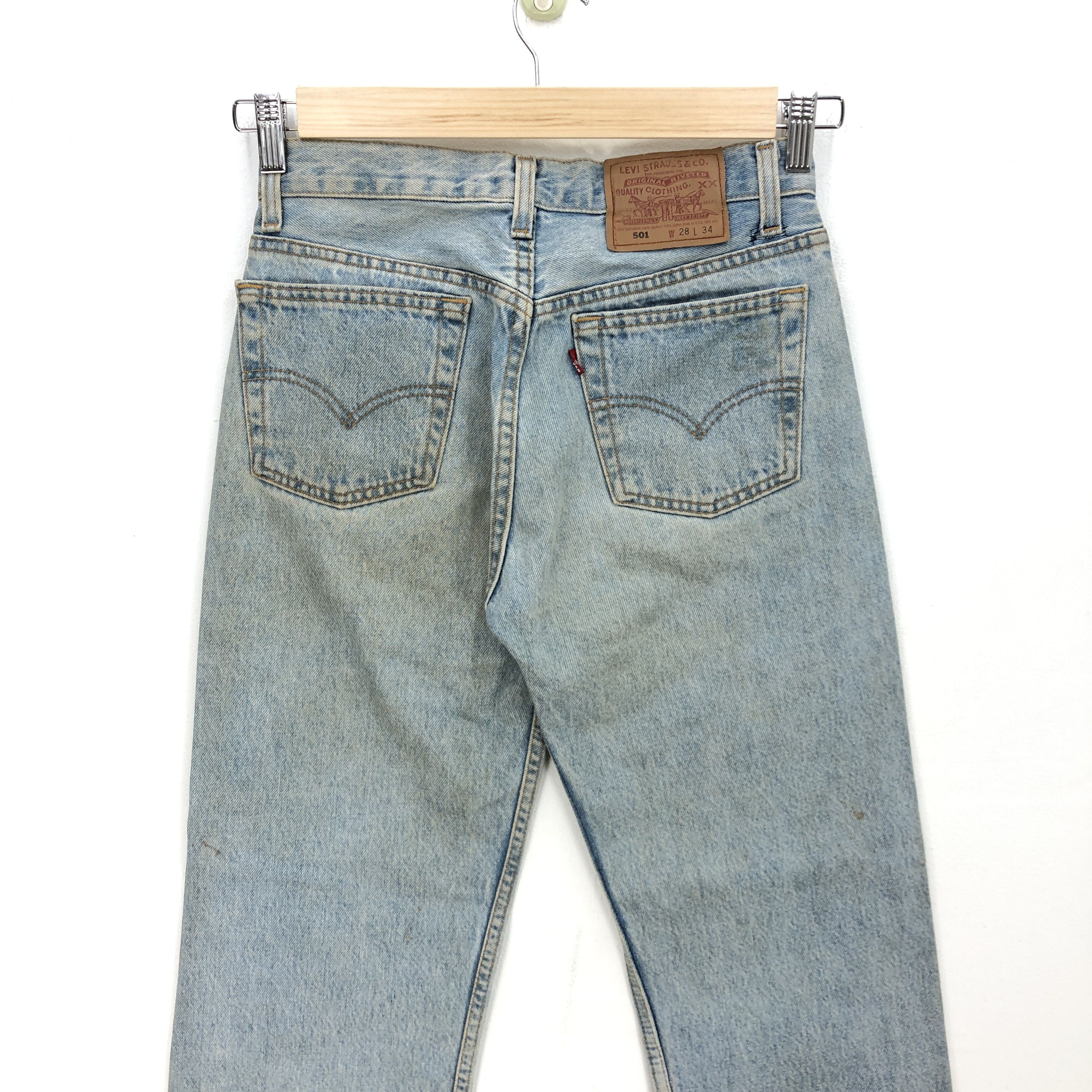 Levi's Vintage 90s Levis 501 Sun Faded Jeans Levis Light Wash Denim Size 28" / US 6 / IT 42 - 4 Thumbnail