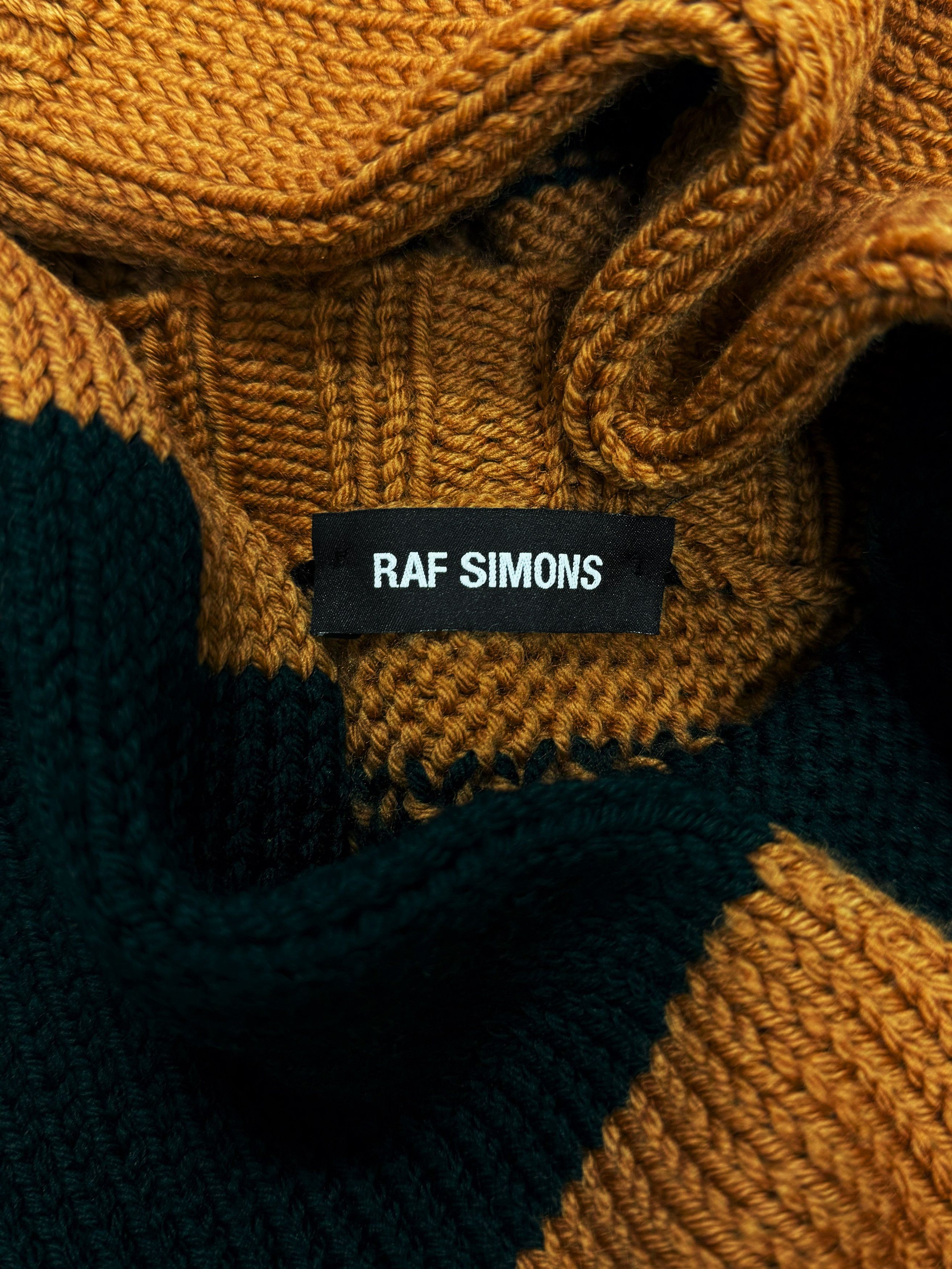 Raf Simons AW2017 Raf Simons ‘Disturded’ Asymmetrical Striped Wool Cardigan Size US XL / EU 56 / 4 - 3 Thumbnail