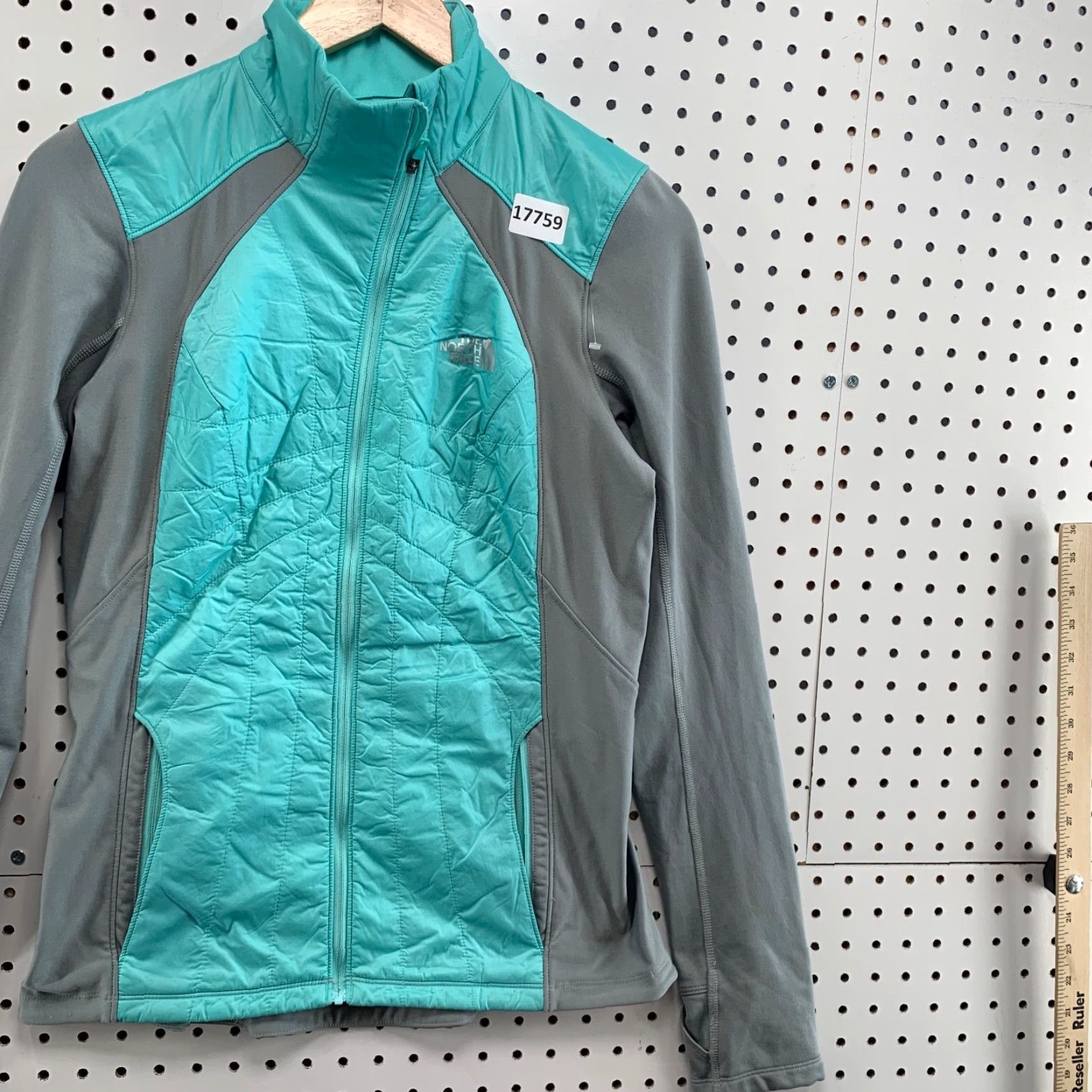 The North Face The North Face Womens Lightweight Jacket Teal Gray Medium Primaloft 8X25 Ladies fits 8X25 Womens Size M / US 6-8 / IT 42-44 - 4 Thumbnail