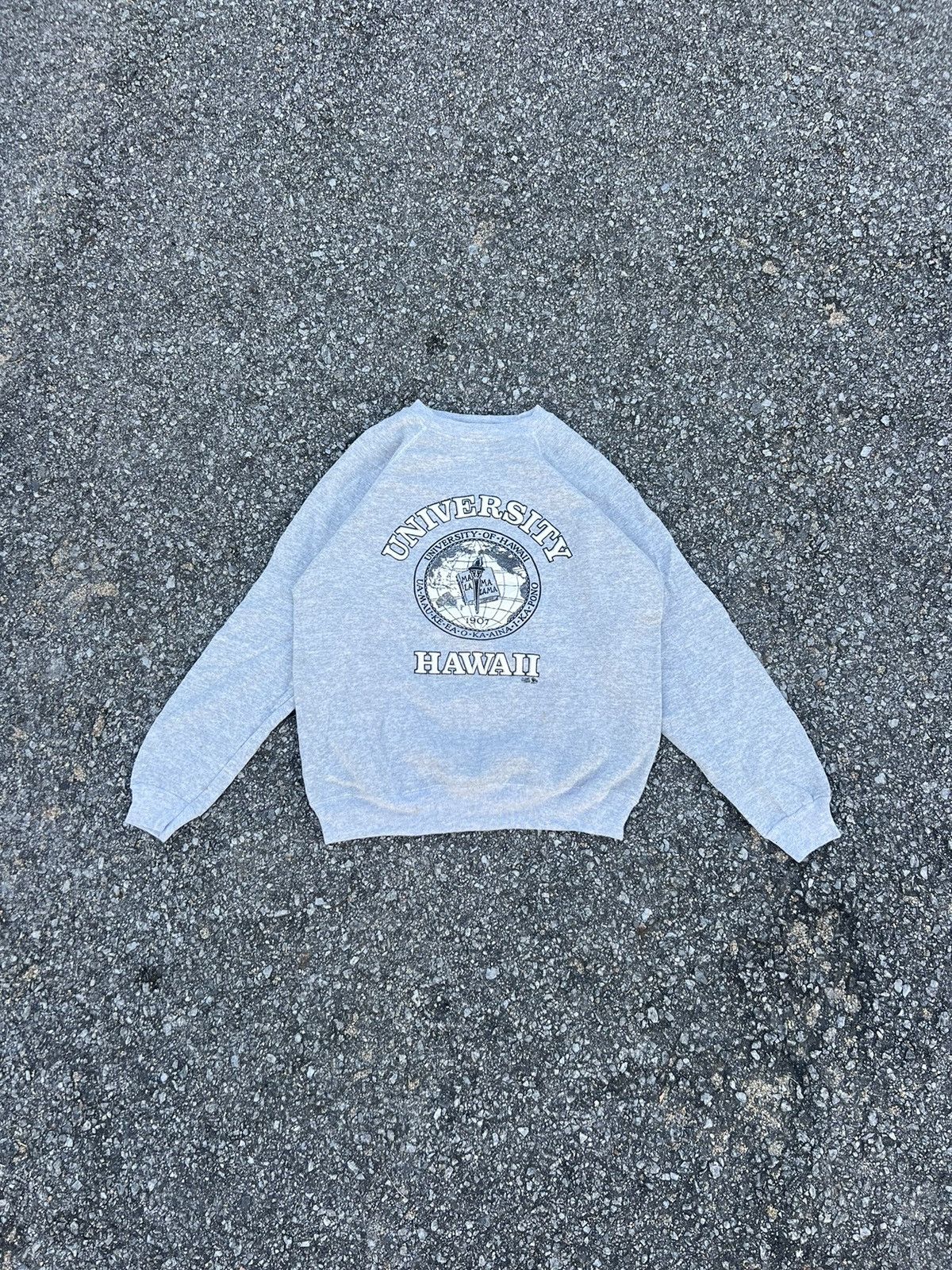 Vintage Vintage 80’s University Hawaii Sweatshirts Size US L / EU 52-54 / 3 - 1 Thumbnail