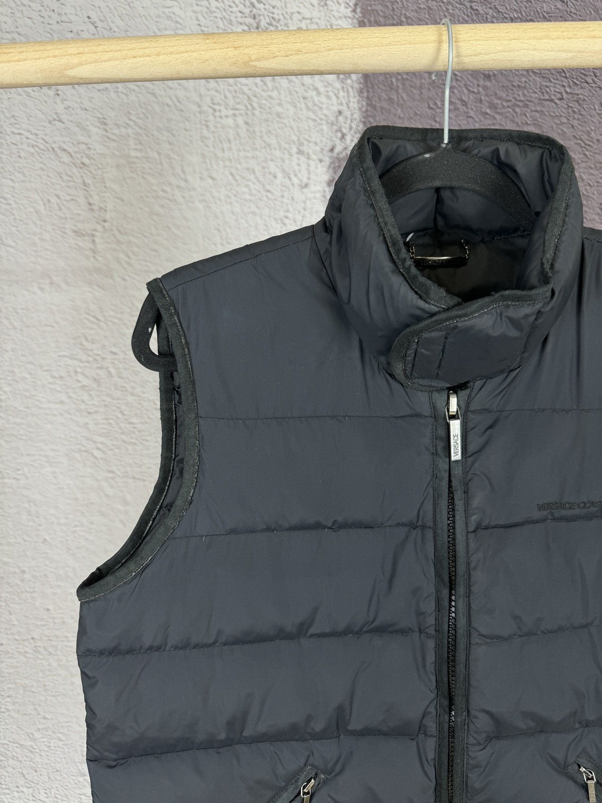 Other Versace Classic black nylon shimmer down vest gilet Size US S / EU 44-46 / 1 - 3 Thumbnail