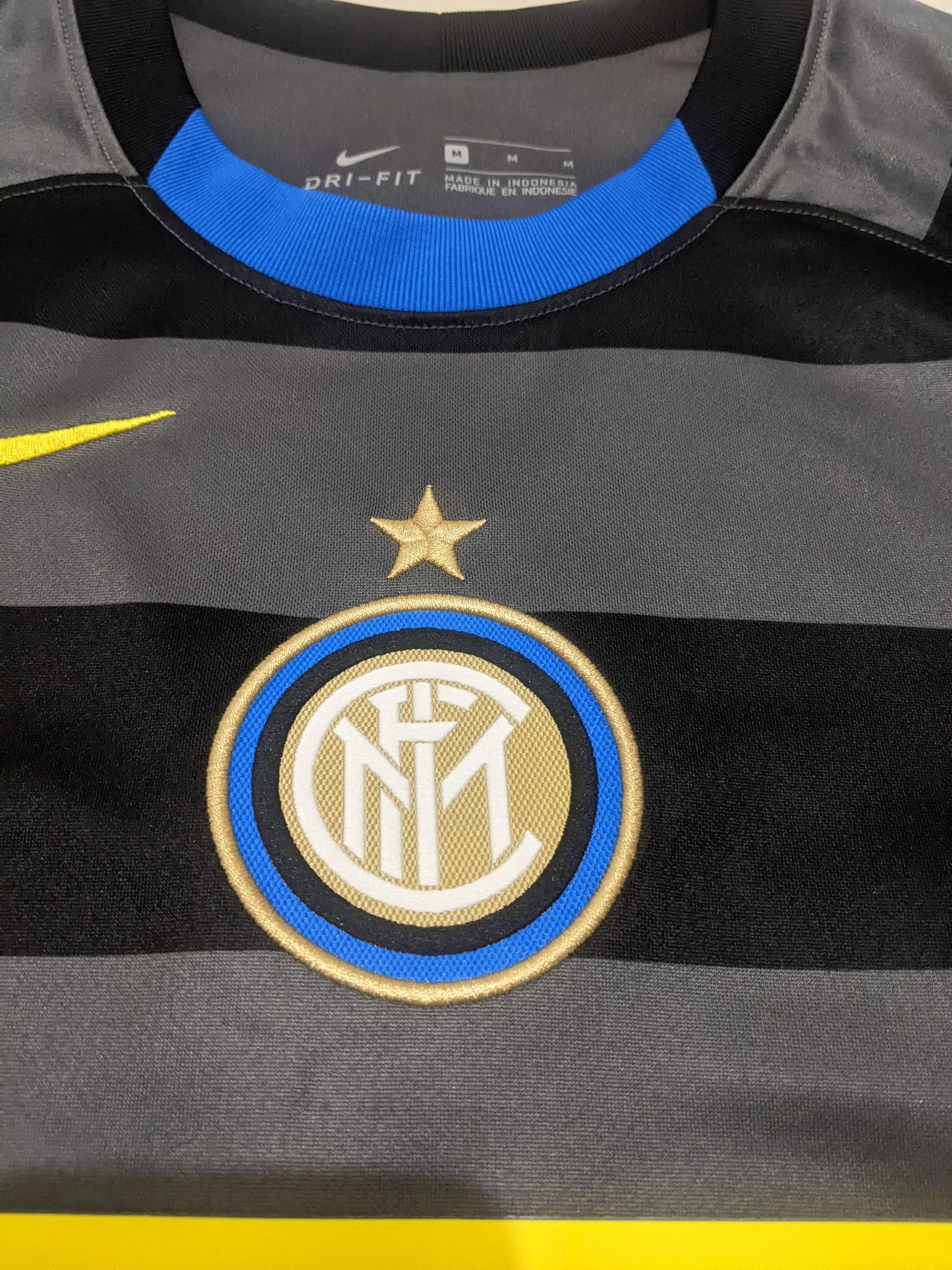 Nike Inter Milan Third 2020-21 BROZOVIC Jersey football shirt Size US M / EU 48-50 / 2 - 6 Thumbnail