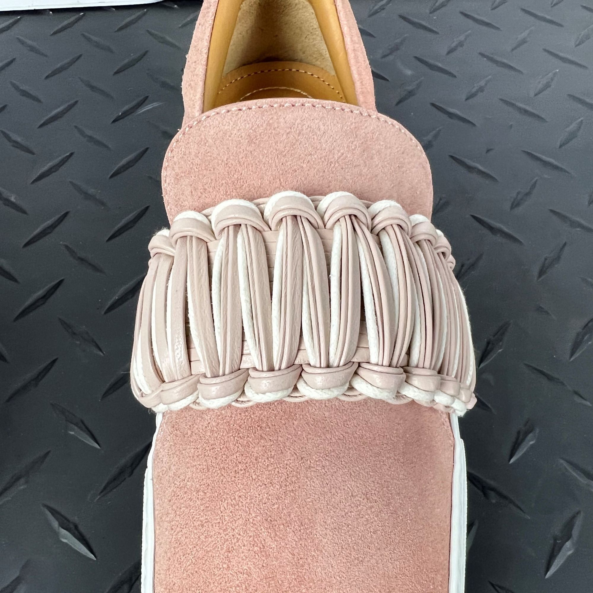 Buscemi Buscemi 40MM Braid Pale Pink Suede Sneakers US 8 SAMPLE Size US 8 / IT 38 - 7 Thumbnail