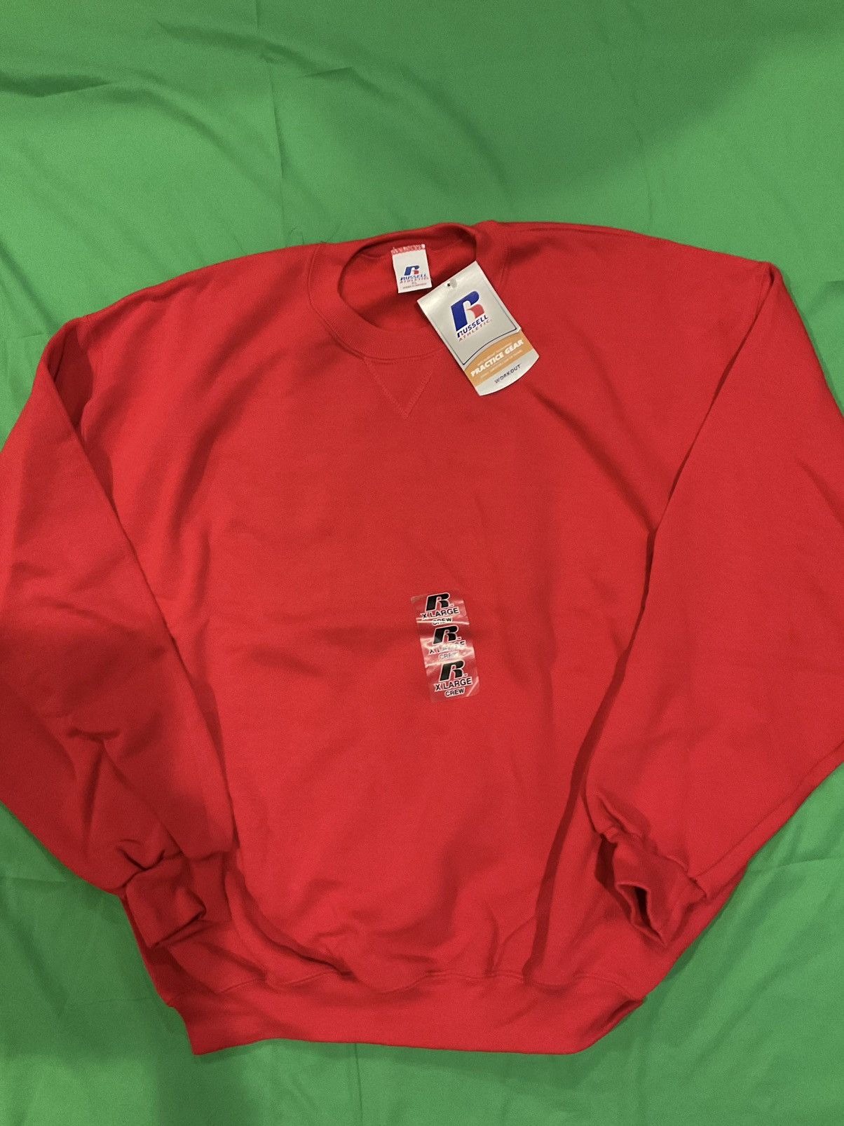 Russell Athletic × Vintage Vintage Red Russell Athletic crewneck Size US XL / EU 56 / 4 - 1 Thumbnail