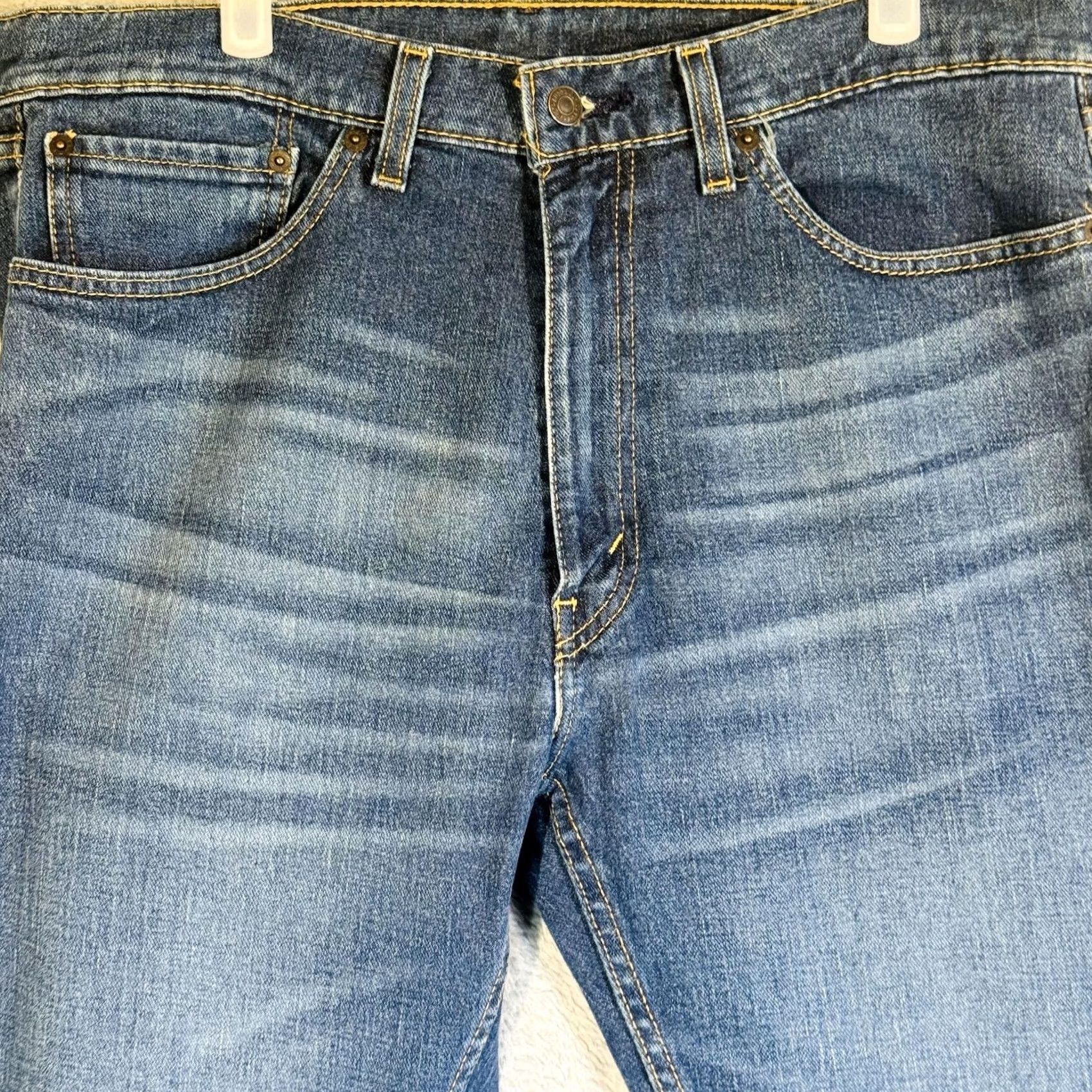 Levi's Levi's 505 Jeans Mens 36x30 Blue Medium Wash Straight Zip Fly Denim Pockets Logo Field 5-Pocket Size US 36 / EU 52 - 6 Thumbnail