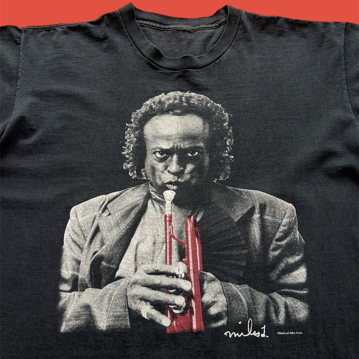 Vintage Vintage 1990’s Miles Davis Andazia tee Size US XL / EU 56 / 4 - 1 Thumbnail