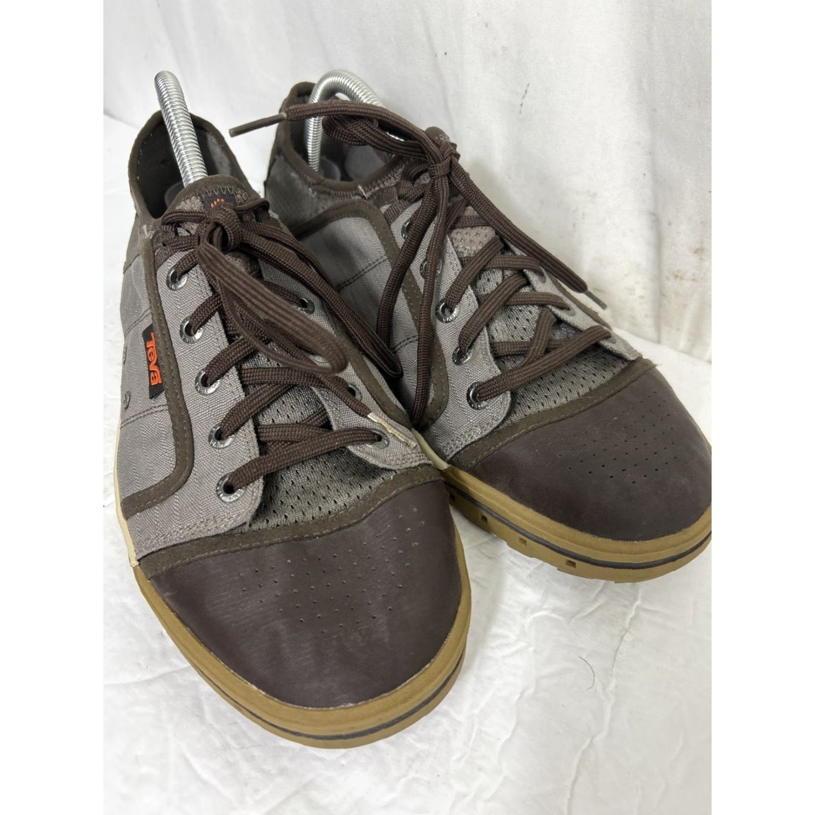 Teva VINTAGE Teva Ion Mask Mens 12 Water Sneaker Brown Rubber Spider Fabric Sneaker Men 12 Brown Spider Theme Teva Ion Mask Shoes Size US 12 / EU 45 - 2 Thumbnail