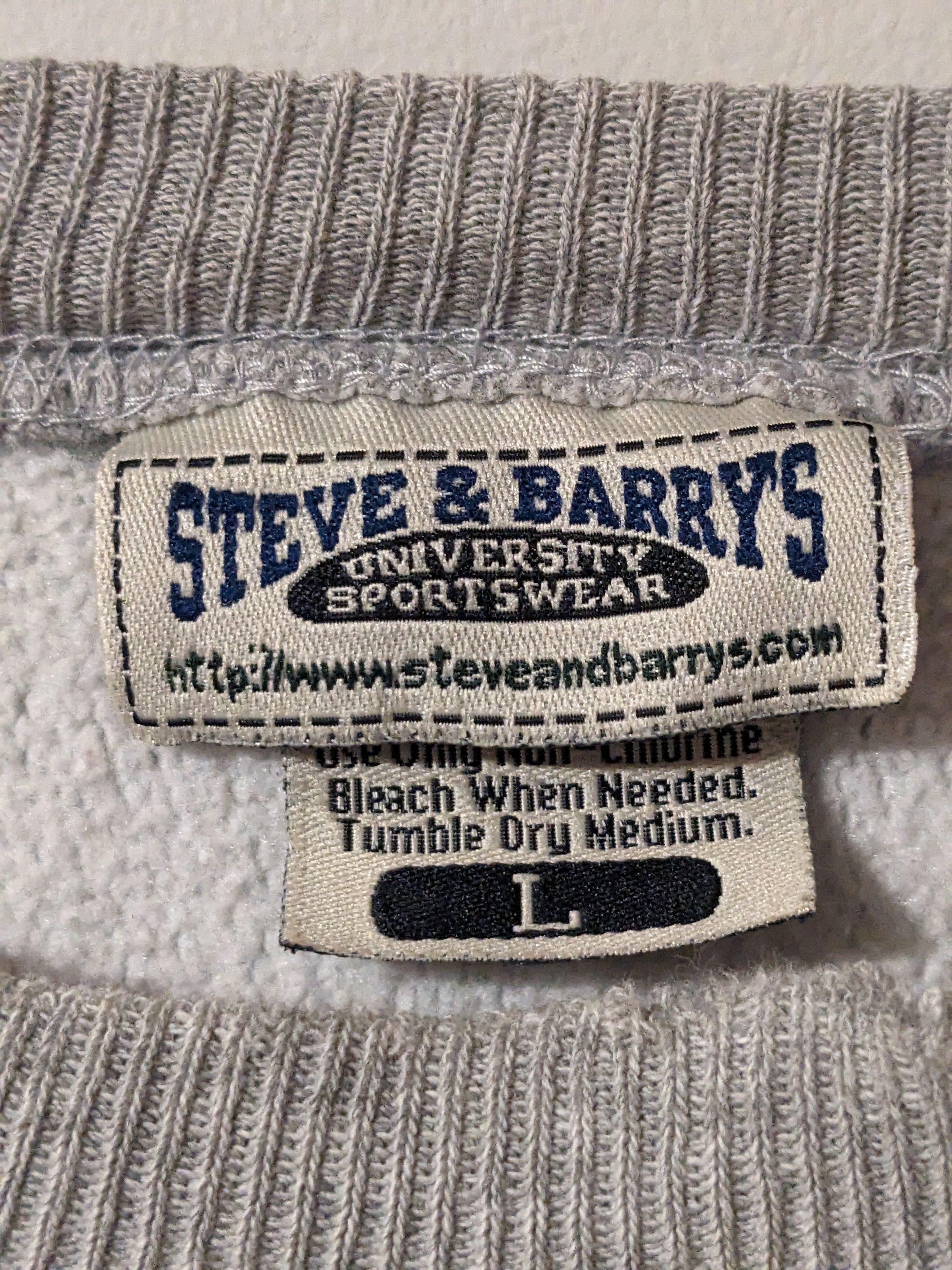 Vintage Vintage Y2K Michigan University Steve & Berry’s Sweatshirt Size US L / EU 52-54 / 3 - 3 Thumbnail