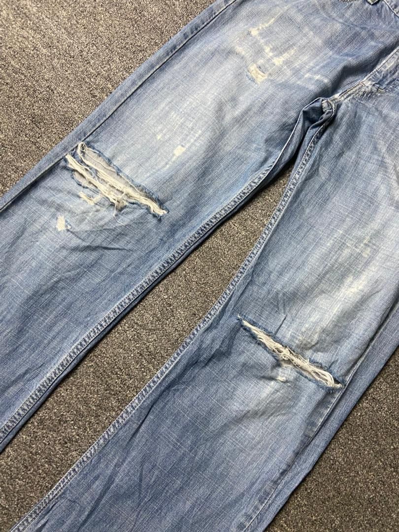 Levi's Levis Strauss Co. Distressed Jeans (175) Size US 32 / EU 48 - 13 Thumbnail