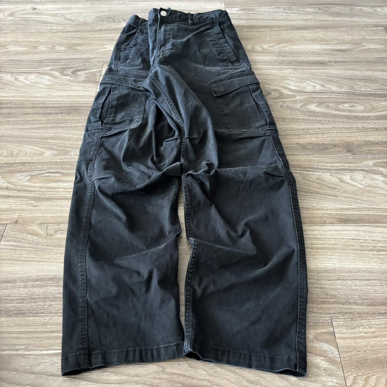 Vintage Crazy Vintage Y2K/2000s Black Streetwear Essential Cargo Pants! 30x28 Size US 30 / EU 46 - 3 Thumbnail