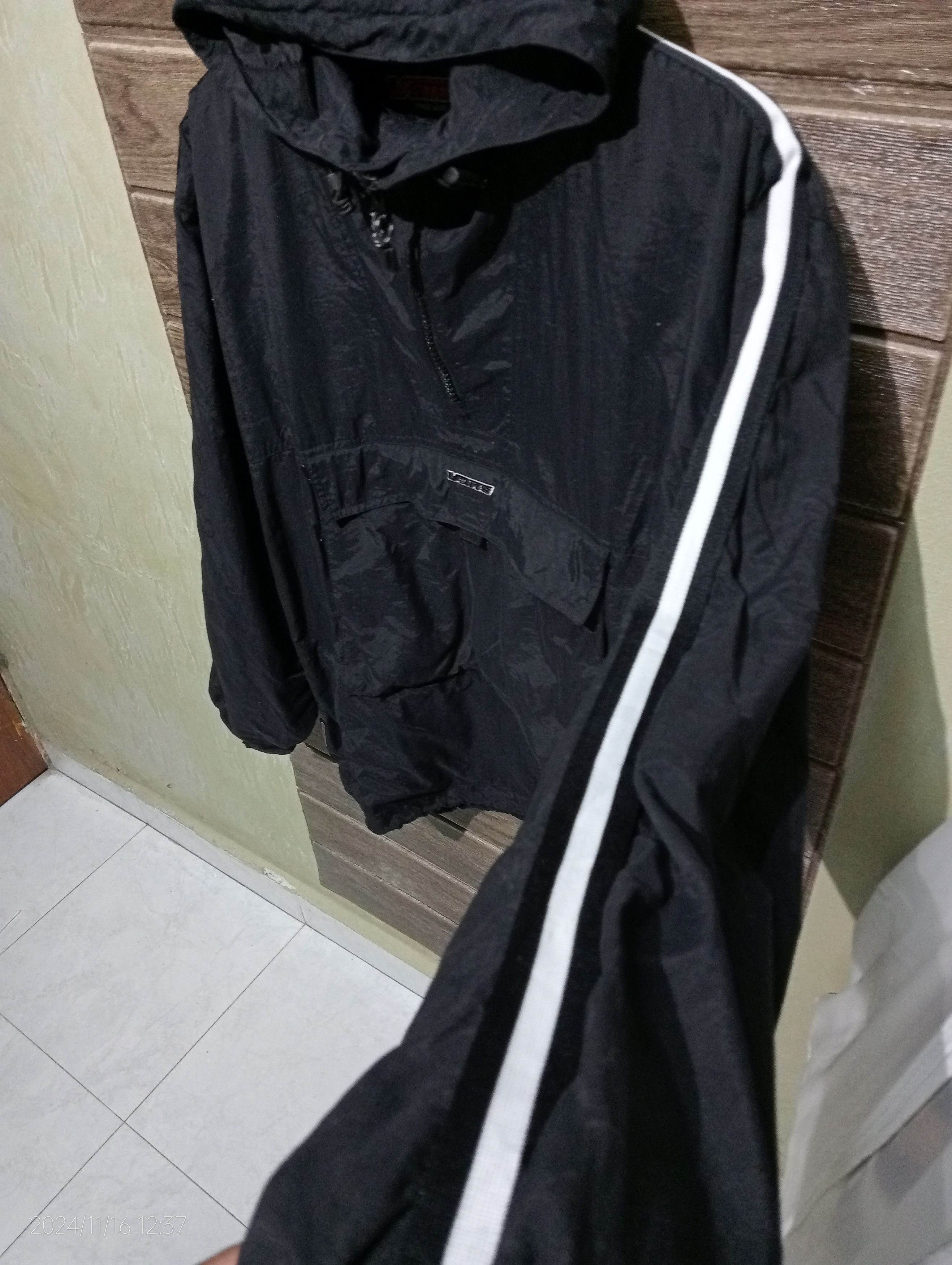 Vans × Vintage Vintage '90s Vans Anorak Pullover Jacket, USA Size US M / EU 48-50 / 2 - 8 Thumbnail