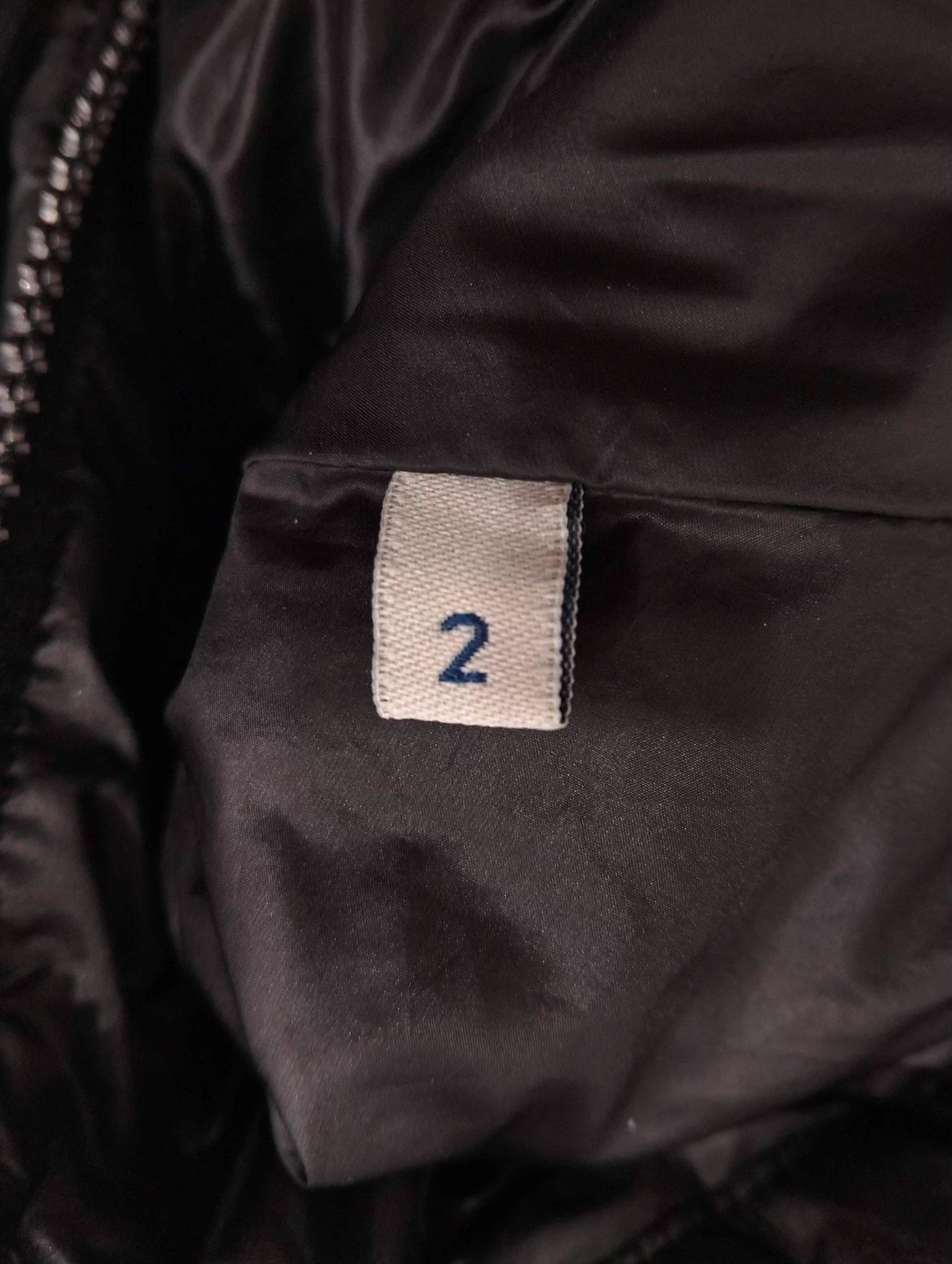 Moncler Moncler Down Jacket Size 2 Size US M / EU 48-50 / 2 - 6 Thumbnail