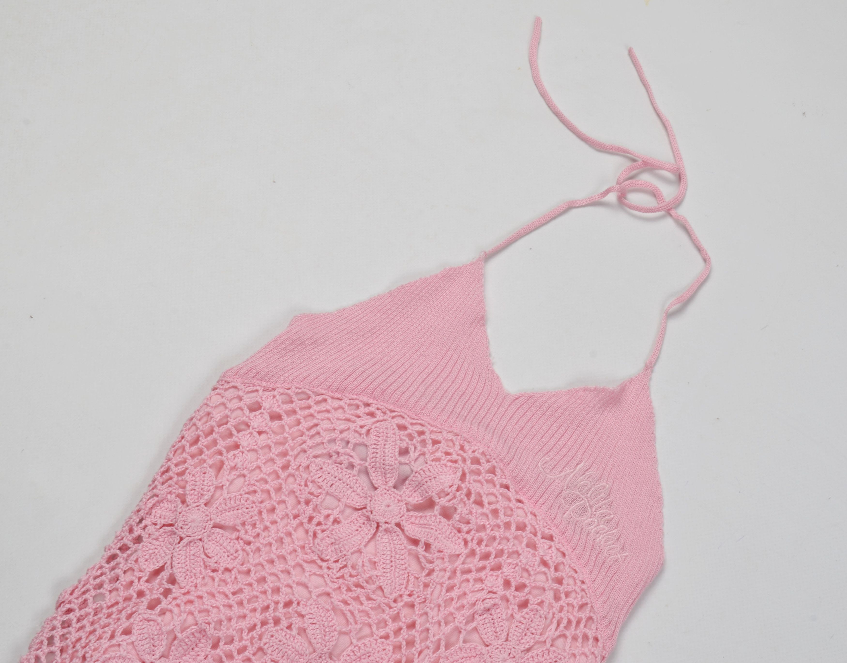 Designer × Vintage Nolita Pocket Y2K Fairy Pink Crochet Knit Halter Top Size XS / US 0-2 / IT 36-38 - 2 Thumbnail