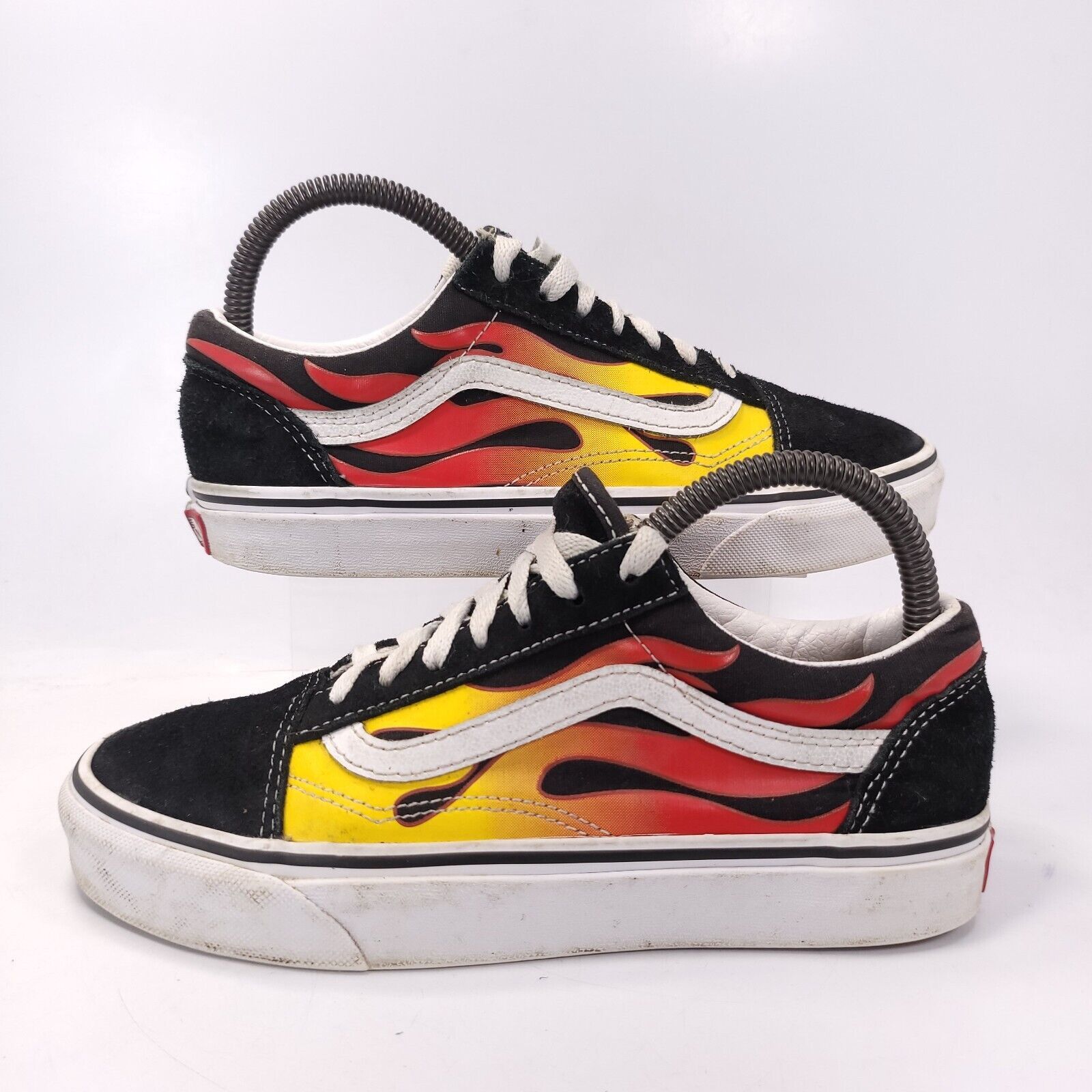Vans Vans Old Skool Black Flame Low Top Shoes Size Men’s 5.5 Size US 5.5 / EU 38 - 5 Thumbnail