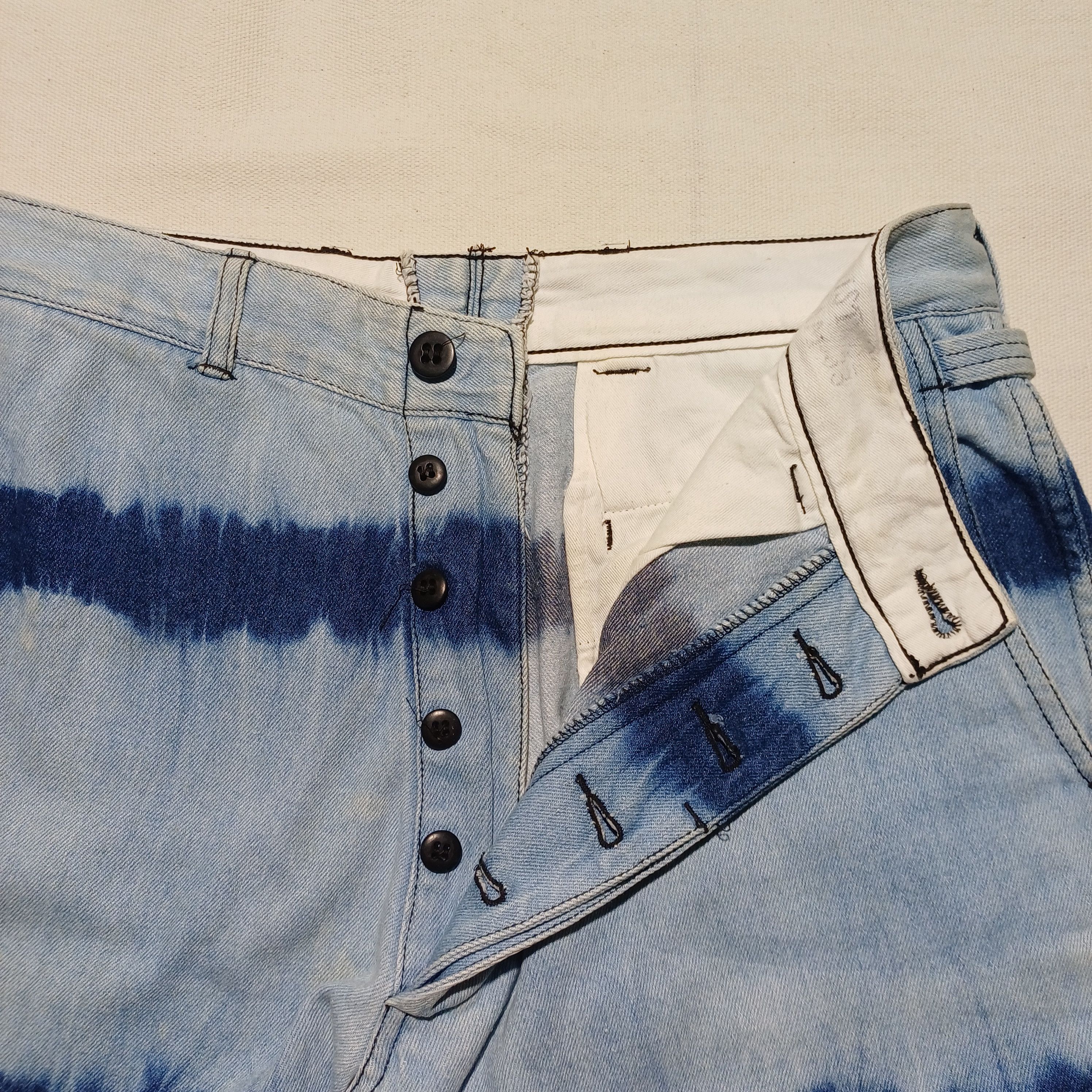 Japanese Brand Tie Dye Denim Short Pants C.A.B Clothing Japan Size US 32 / EU 48 - 2 Thumbnail