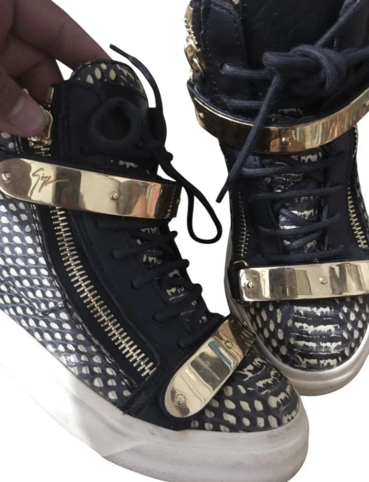 Giuseppe Zanotti $1200 + Hi top leather sneakers Size US 5 / EU 37 - 2 Thumbnail