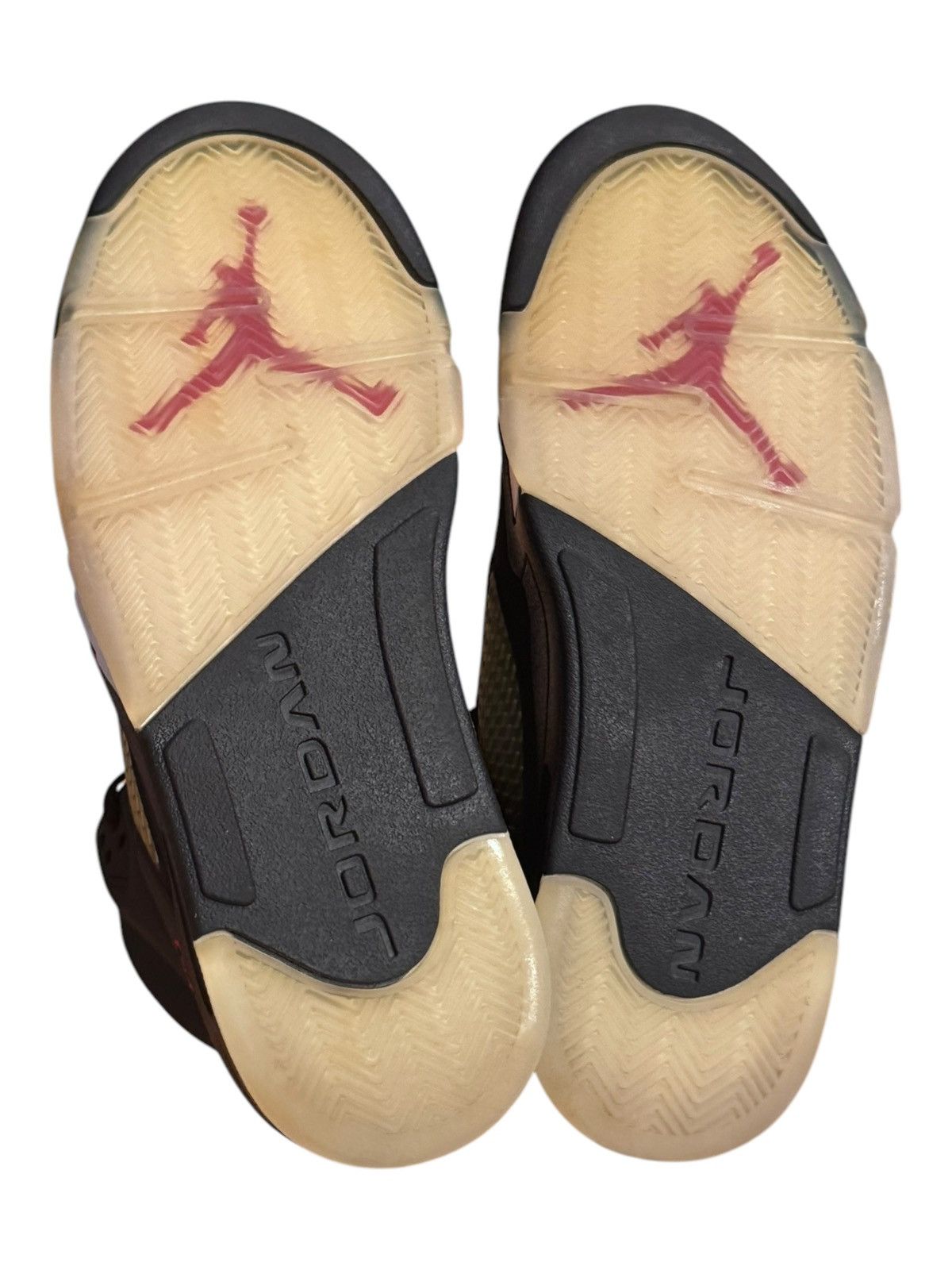 Jordan Brand Jordan Raging Bull (5/5) Bundle Size US 9 / EU 42 - 11 Thumbnail