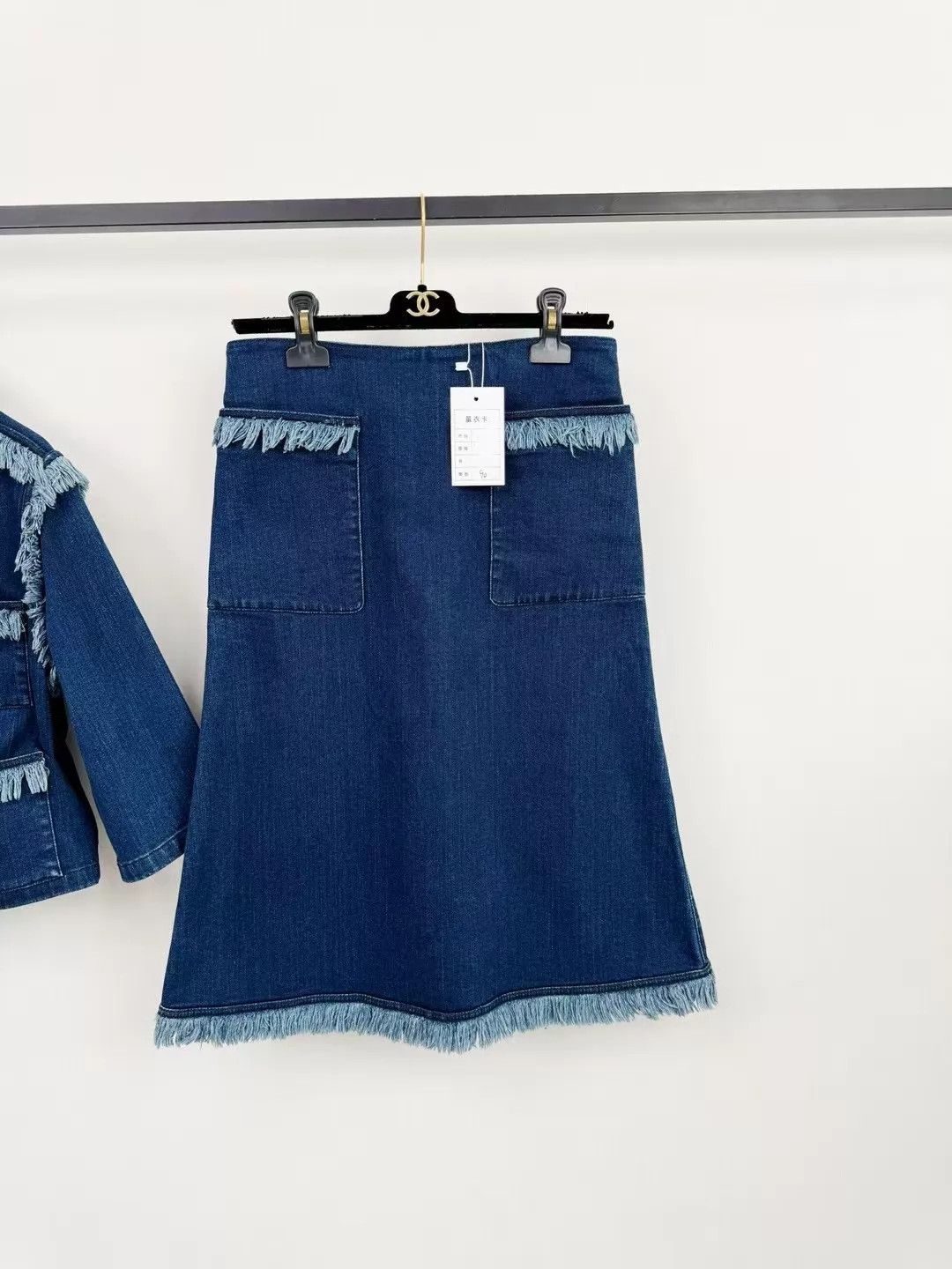 Louis Vuitton LV Denim Jacket & Skirt Set Women's 34 Worn 3x Size XS / US 0-2 / IT 36-38 - 3 Thumbnail