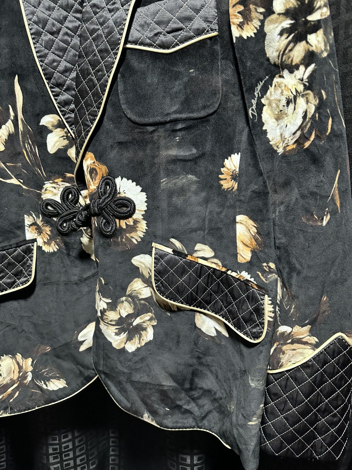 Dolce & Gabbana velour floral blazer