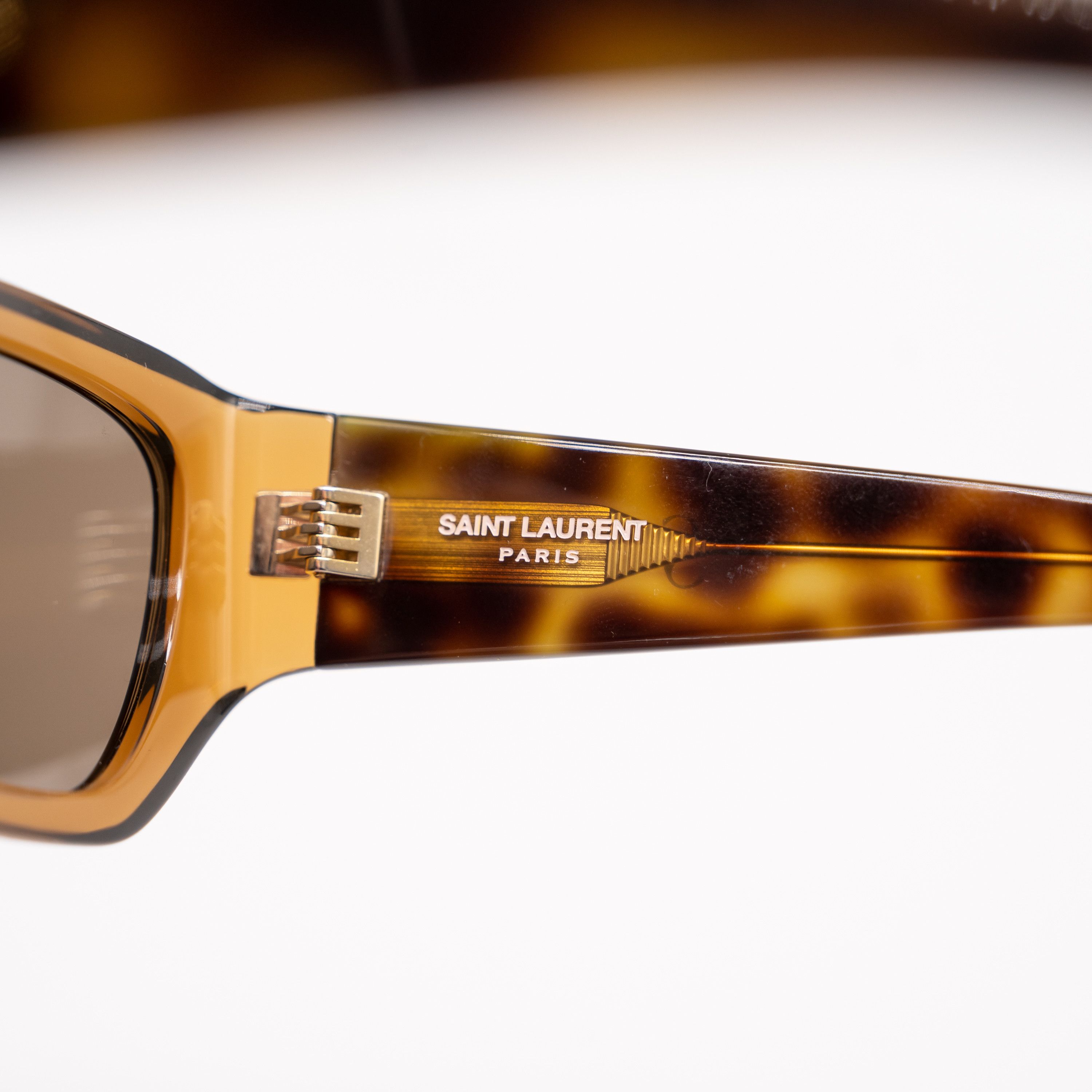 Yves Saint Laurent Yves Saint Laurent SL740 002 Sunglasses Square Tortoiseshell Size ONE SIZE - 7 Thumbnail