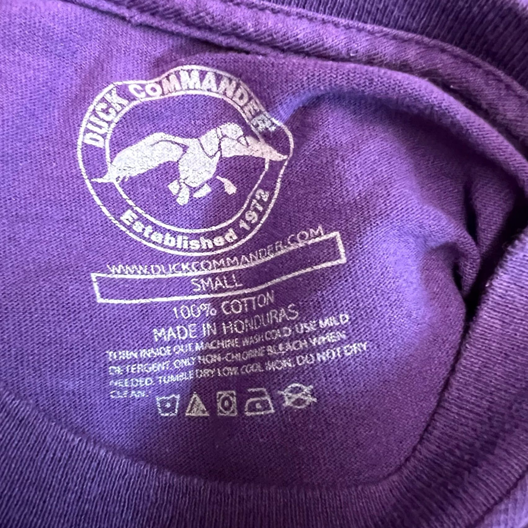 Vintage Duck Commander Graphic Tee Size S Purple Crew Neck Short Sleeve Nature Mens Size US S / EU 44-46 / 1 - 4 Thumbnail