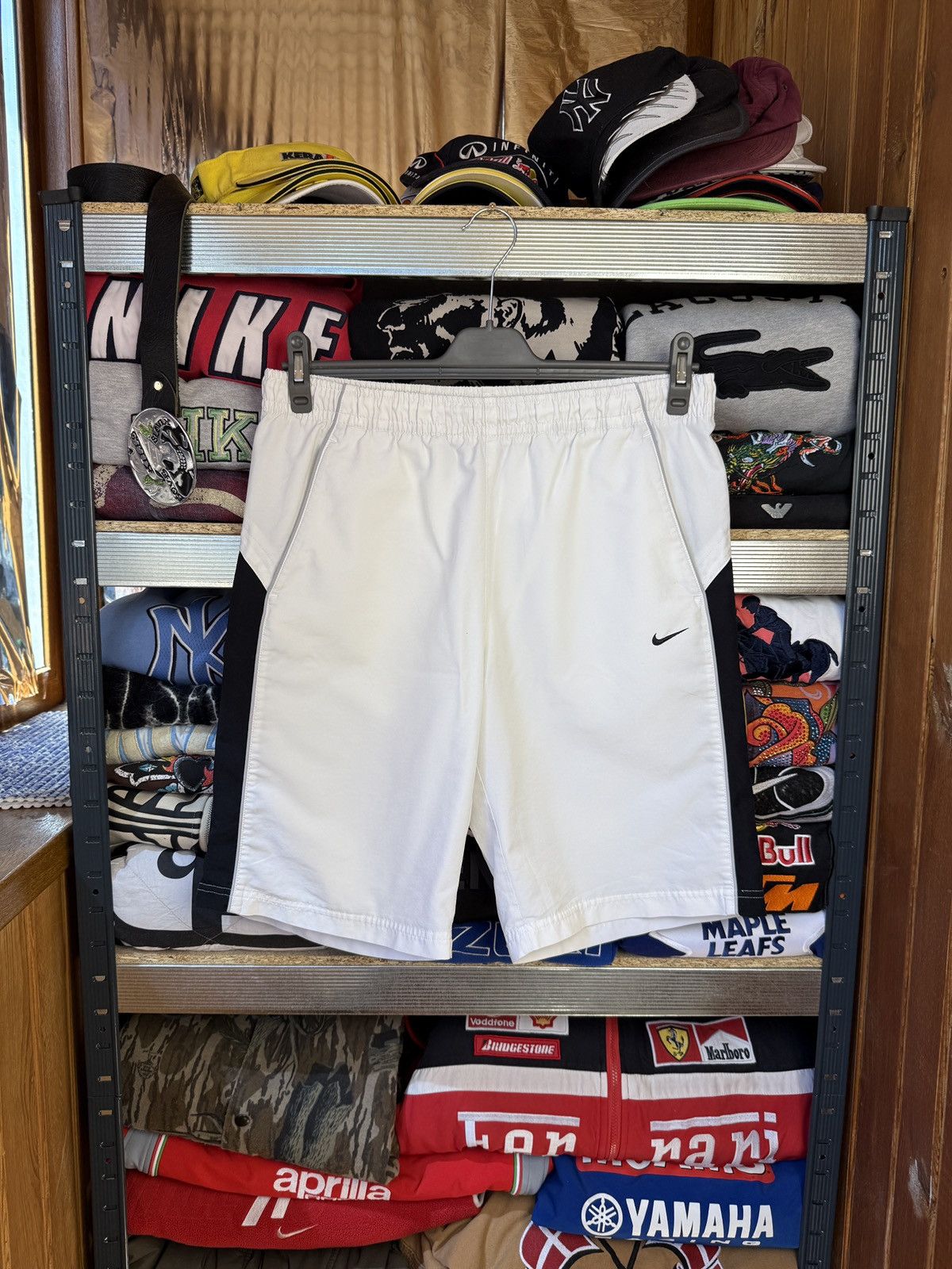Nike Nike Vintage Shorts 90s Y2K Drill Size US 34 / EU 50 - 1 Thumbnail