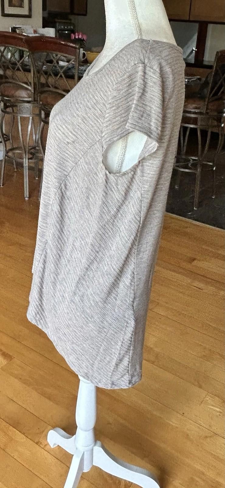 Massimo Osti Mossimo Textured Taupe Rayon Blend Top Shirt L Size L / US 10 / IT 46 - 3 Thumbnail
