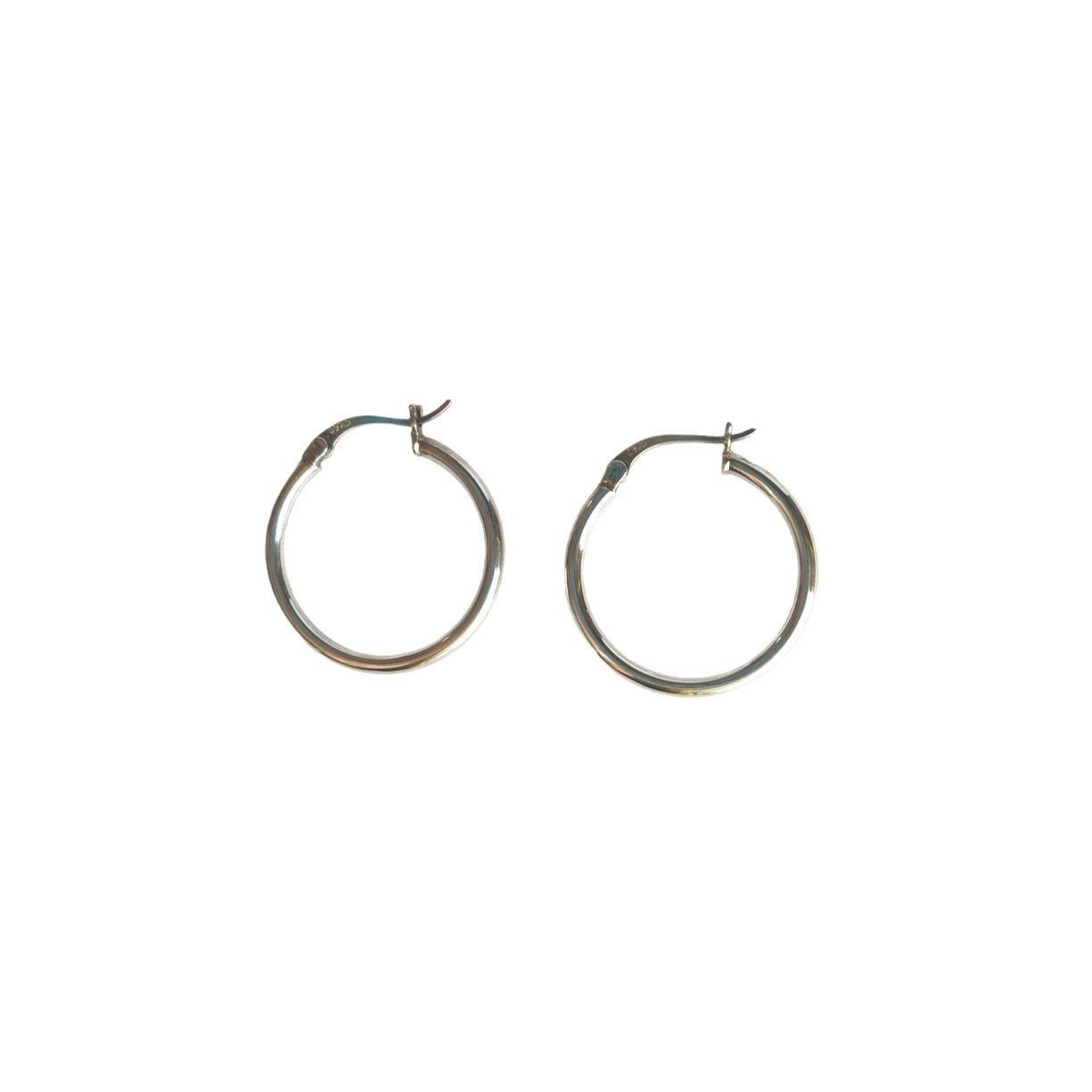 The Unbranded Brand Classic Hoop Earrings Smooth Sterling Silver Earrings 925 Size ONE SIZE - 2 Thumbnail