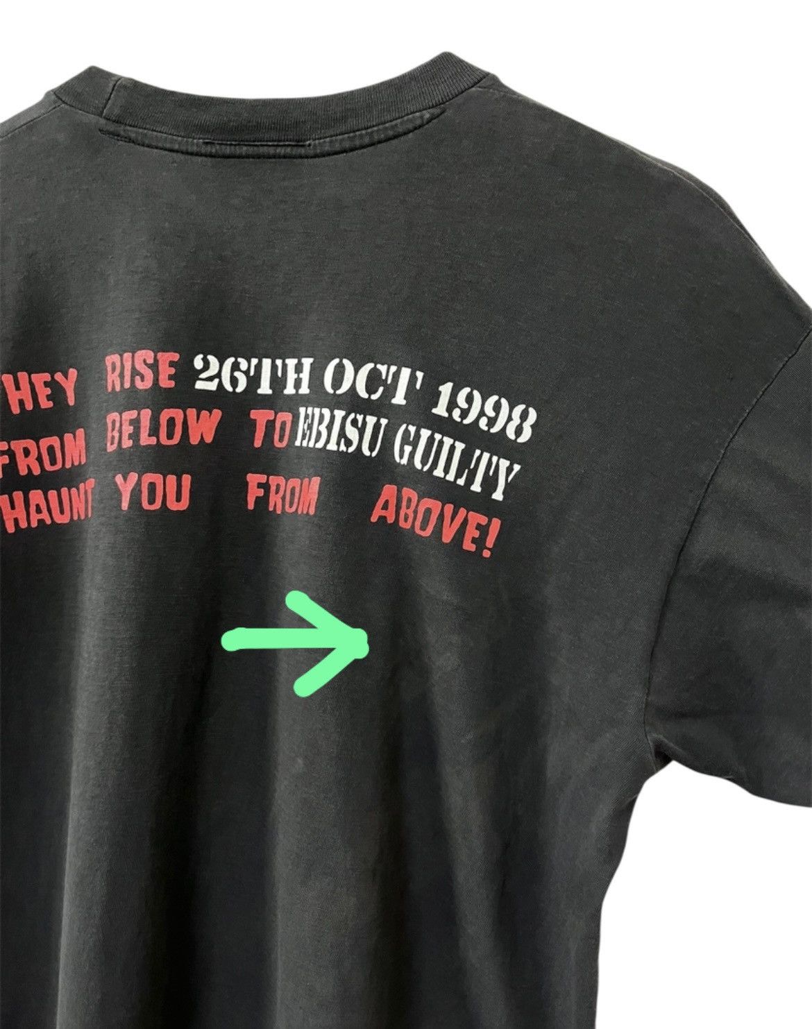 Band Tees VINTAGE 90s THE HELLACOPTERS TOUR GARAGE ROCK BAND TSHIRT Size US L / EU 52-54 / 3 - 11 Thumbnail