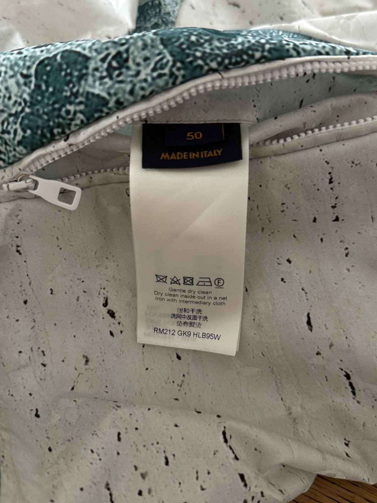 Louis Vuitton Louis Vuitton Monogram Marble Windbreaker Jacket Size US M / EU 48-50 / 2 - 3 Thumbnail
