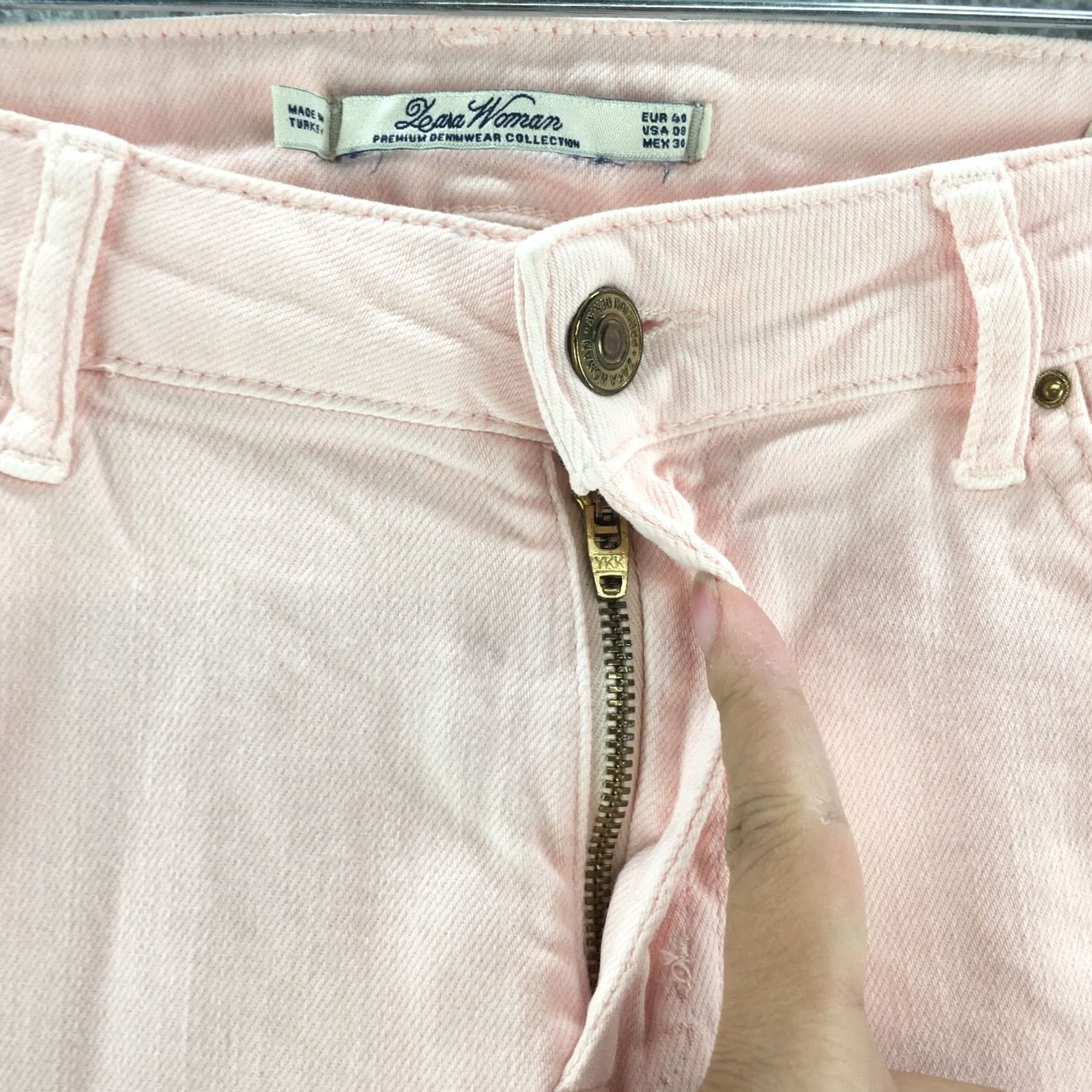 Pinko Leara Woman Slim Fit Skinny Pants Womens 8 Pink Low Rise Button Zip Fly Casual Pants Size 30" / US 8 / IT 44 - 4 Thumbnail