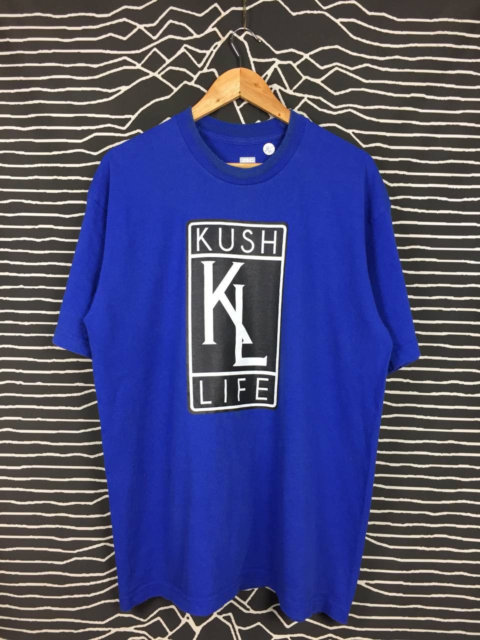Other Kush Life Big Logo Spell Out Tee Size US XL / EU 56 / 4 - 2 Thumbnail