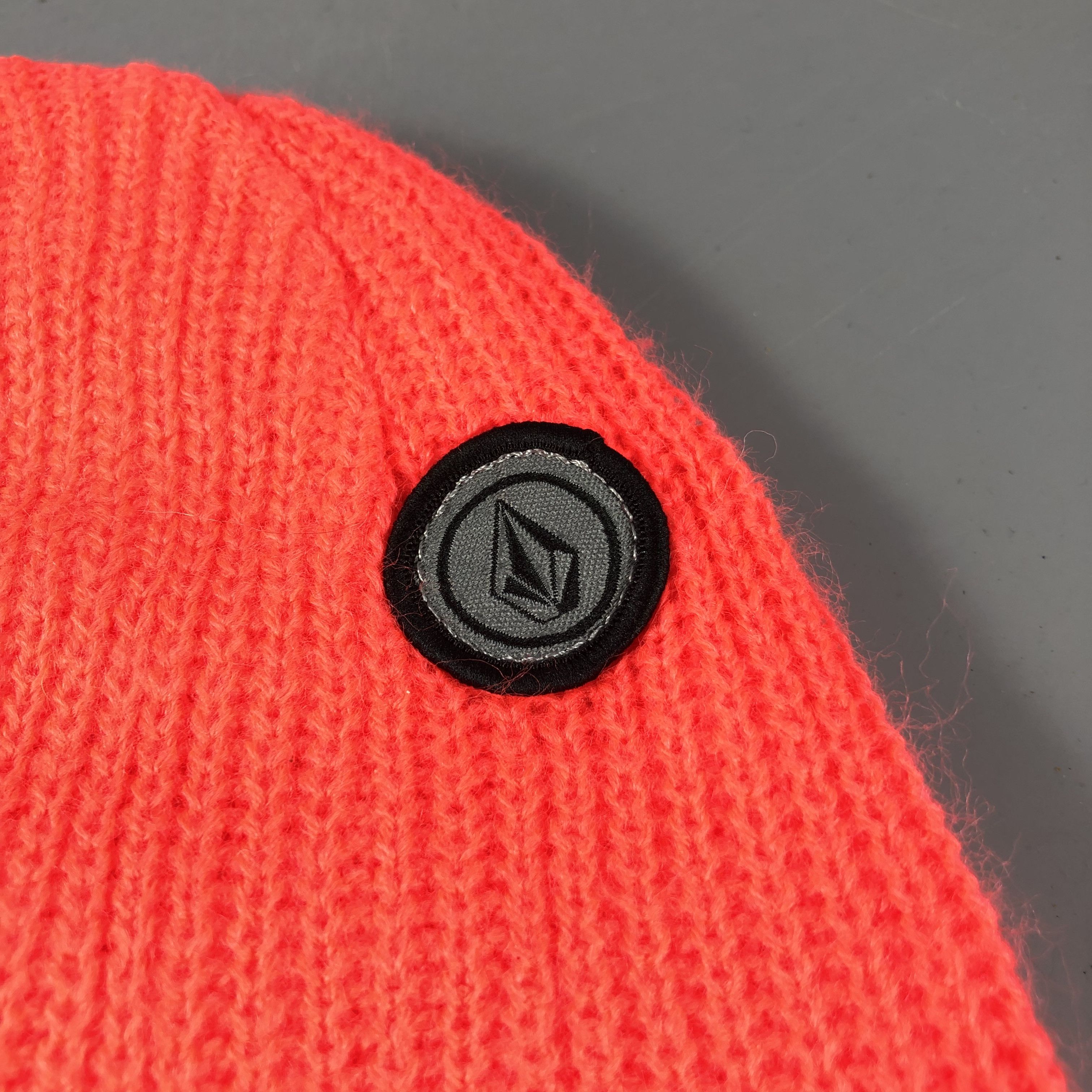 Volcom Volcom Vivid Color Beanie Snowcap Snow Hat B783 Size ONE SIZE - 4 Thumbnail