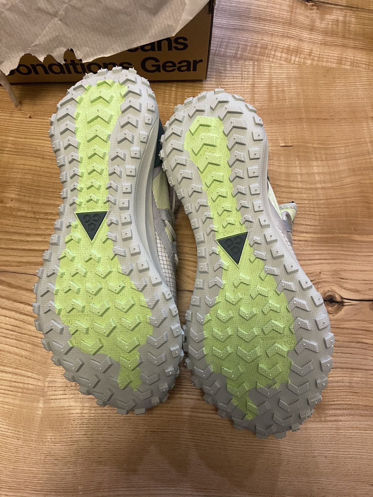 Nike ACG Nike ACG Mountain Fly low sea glass Size US 10.5 / EU 43-44 - 5 Thumbnail
