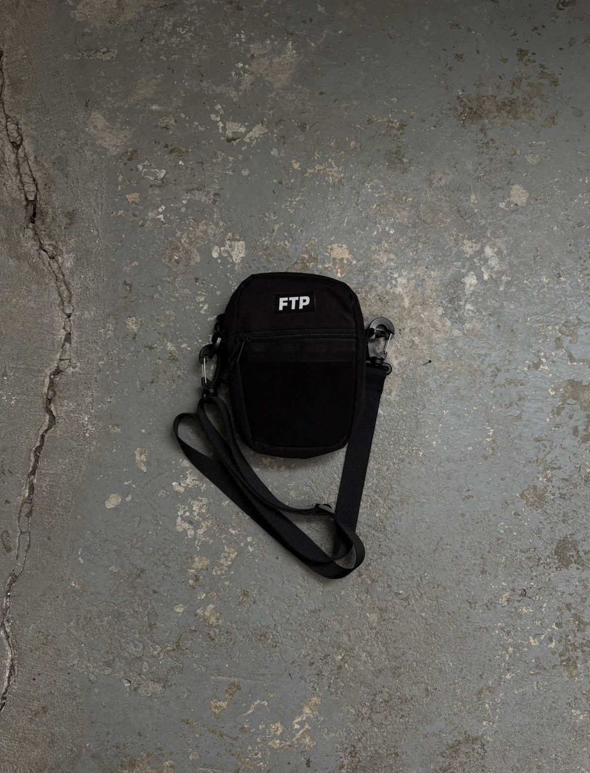 Fuck The Population 2018 OG FTP Shoulder Side Bag Size ONE SIZE - 1 Thumbnail