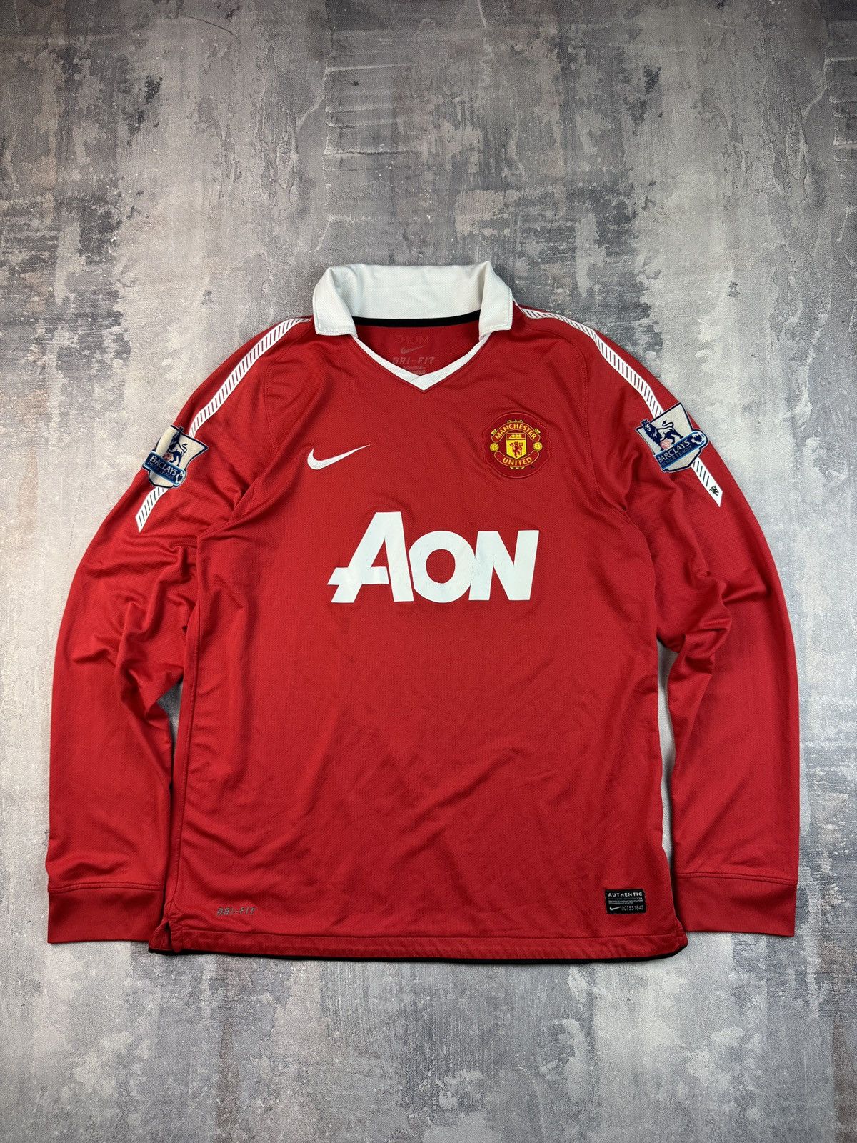 Nike Manchester United 2010/11 Nike Long Sleeve Home Jersey Kit Size US M / EU 48-50 / 2 - 1 Thumbnail