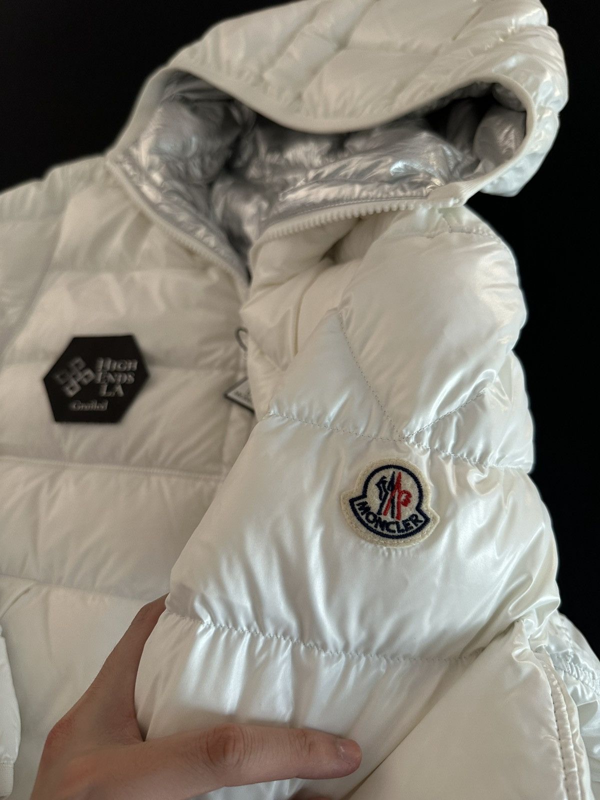 Moncler Moncler Freville Reversible White Silver Down Puffer Jacket Size US L / EU 52-54 / 3 - 3 Thumbnail