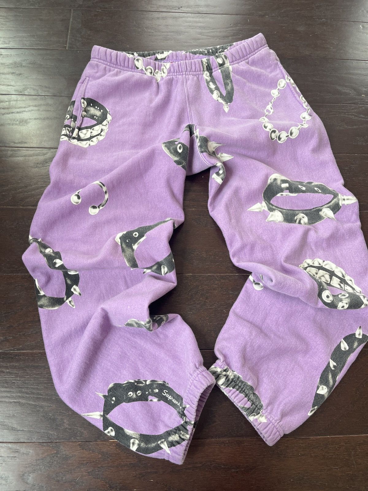 Supreme Supreme studded/spiked collar sweatpants S purple NWOT Size US 32 / EU 48 - 3 Thumbnail