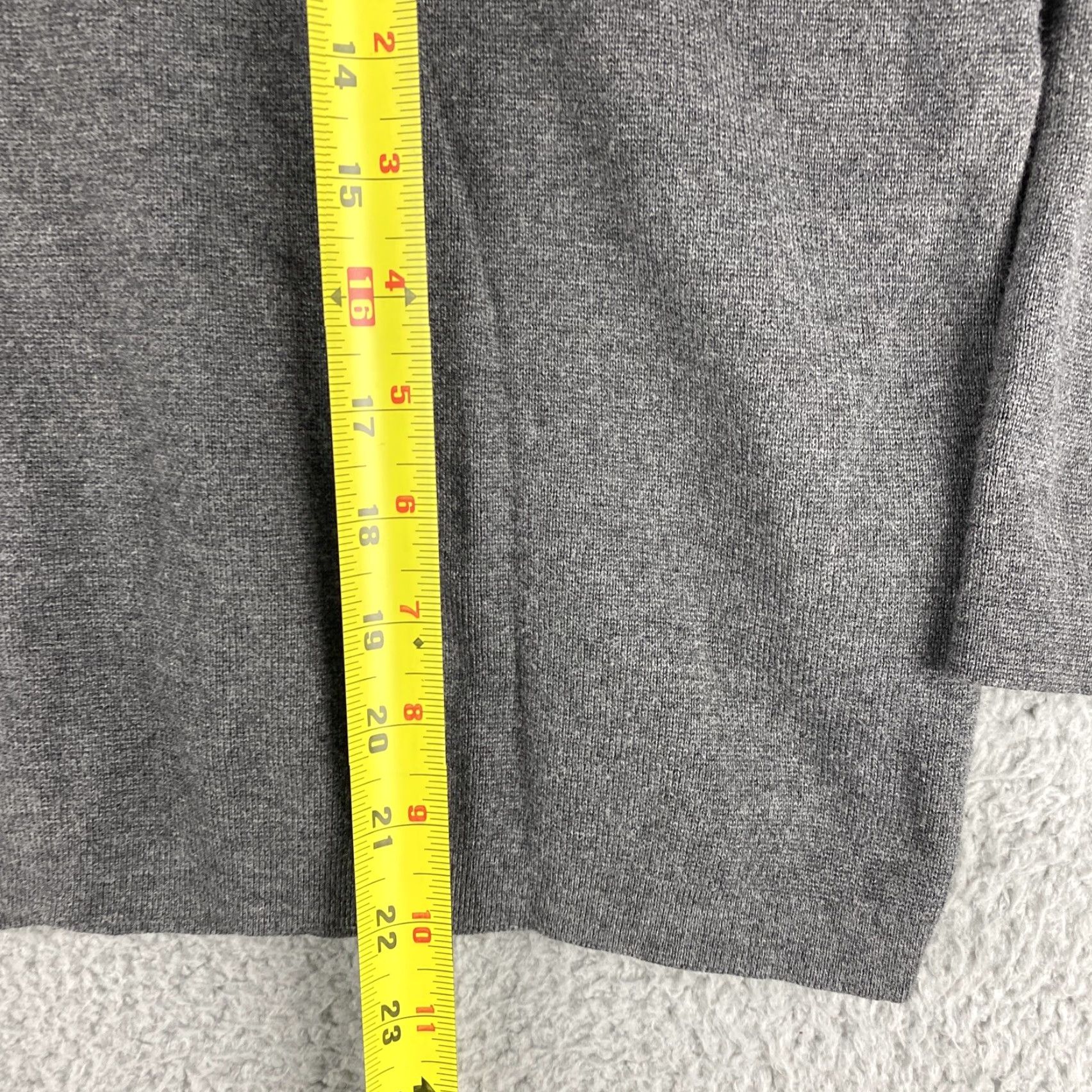 H&M VINTAGE H&M Women's Cropped Turtleneck Sweater Size L Gray Wool Blend Pullover Casual Winter 80s Style Size L / US 10 / IT 46 - 5 Thumbnail