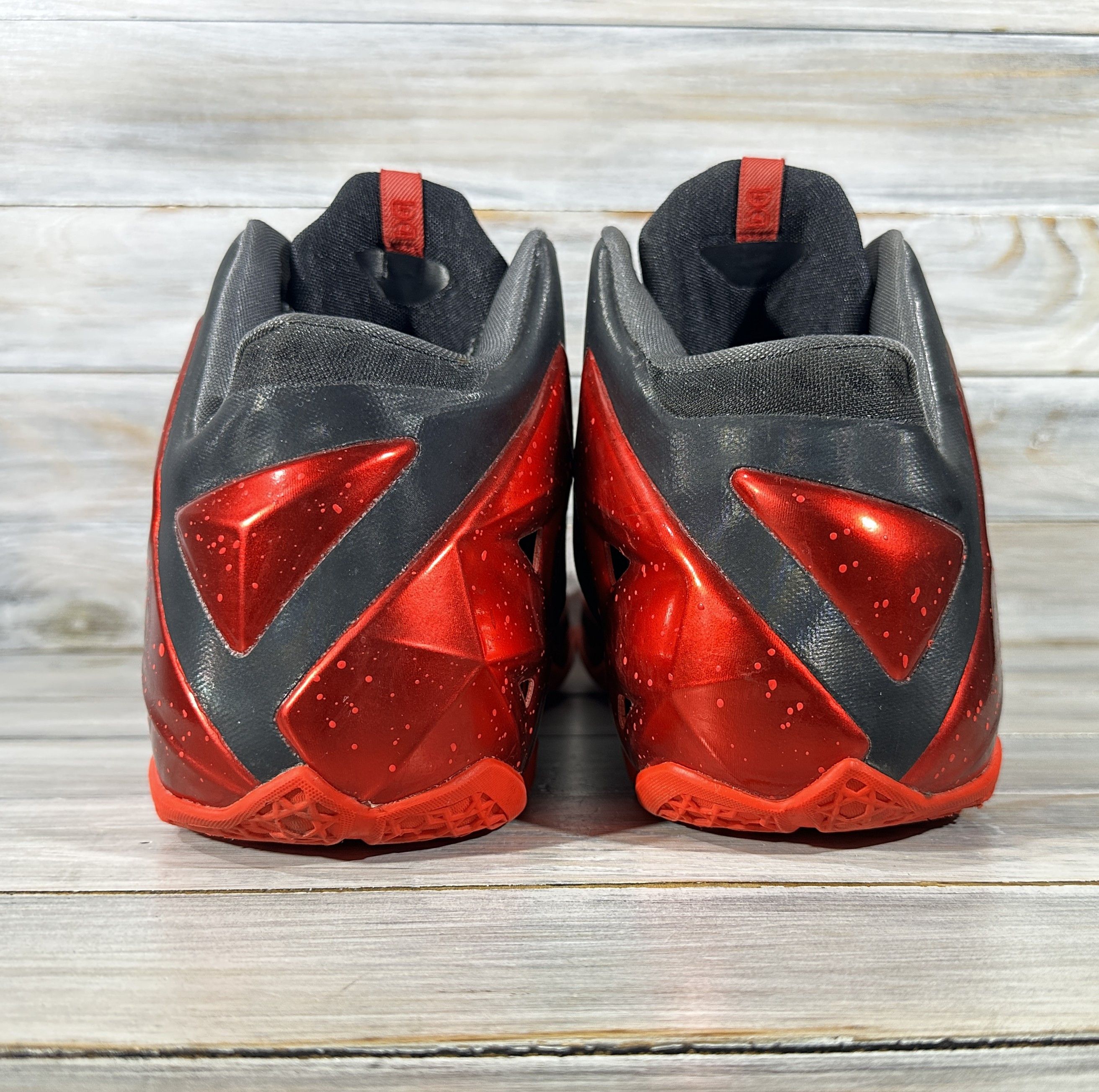 Nike Nike LeBron XI Away Miami Heat Sneakers Red Black Basketball Size US 9.5 / EU 42-43 - 18 Thumbnail