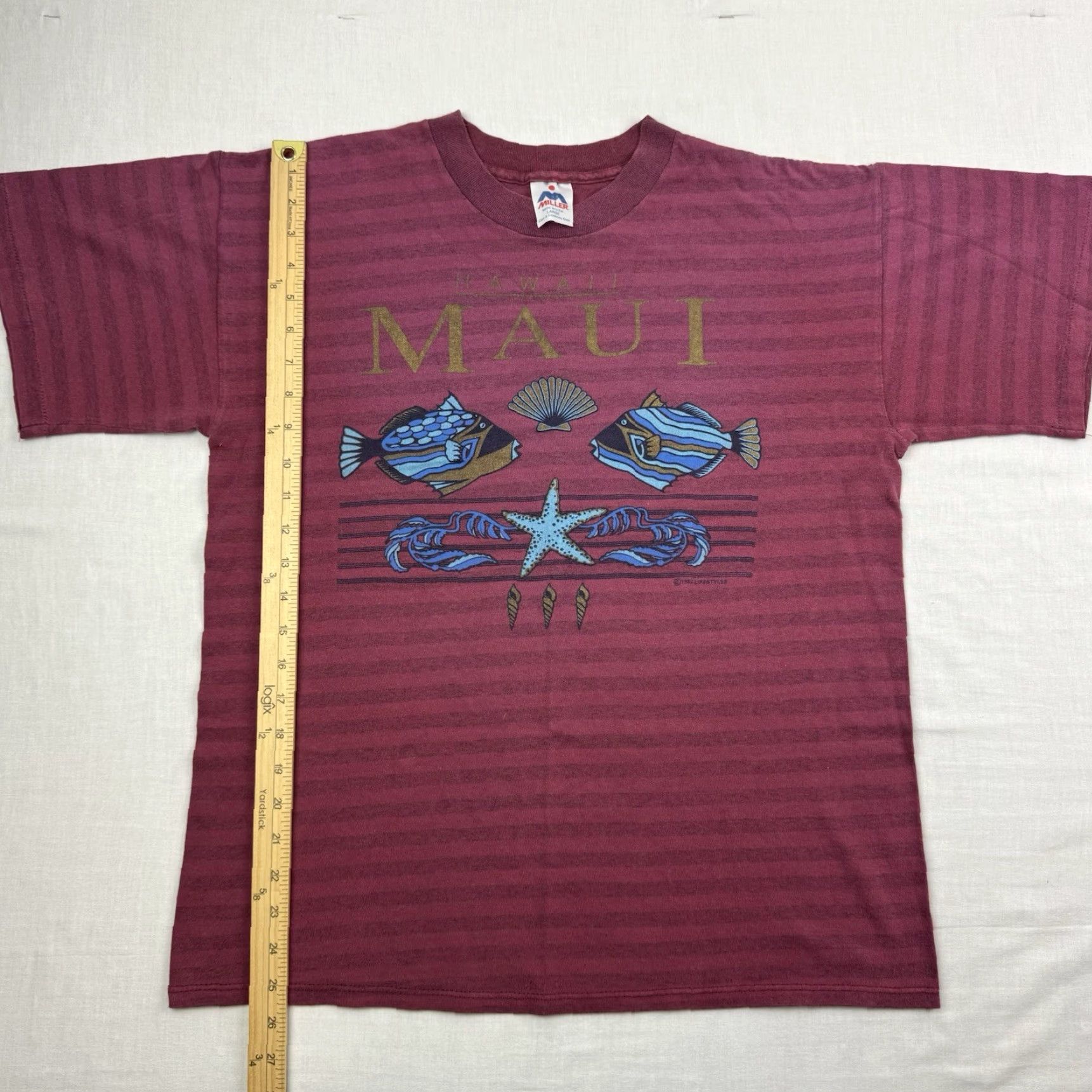Vintage Vintage Miller Hawaii Fish T-Shirt Adult Large Red Ocean Nature 90s USA Mens Size US L / EU 52-54 / 3 - 7 Thumbnail