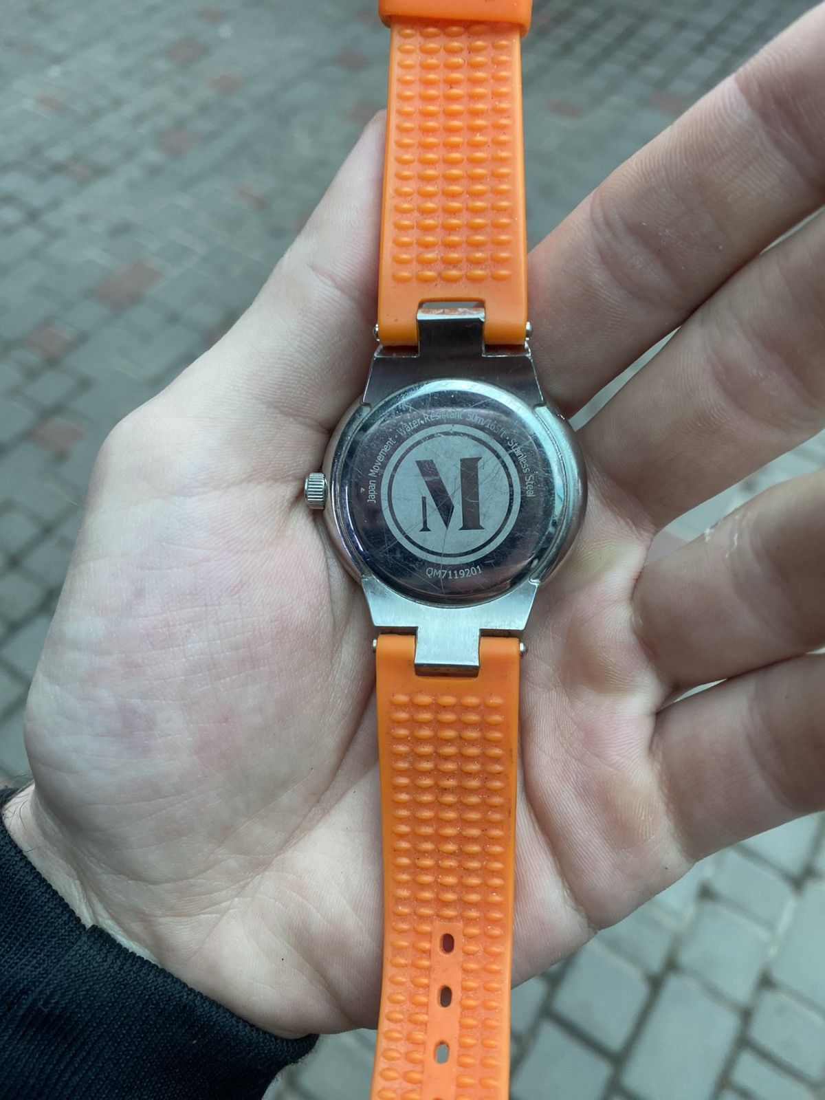 Japanese Brand Mango Orange Silicone Strap Quartz Ladies Sport Watch Size ONE SIZE - 5 Thumbnail