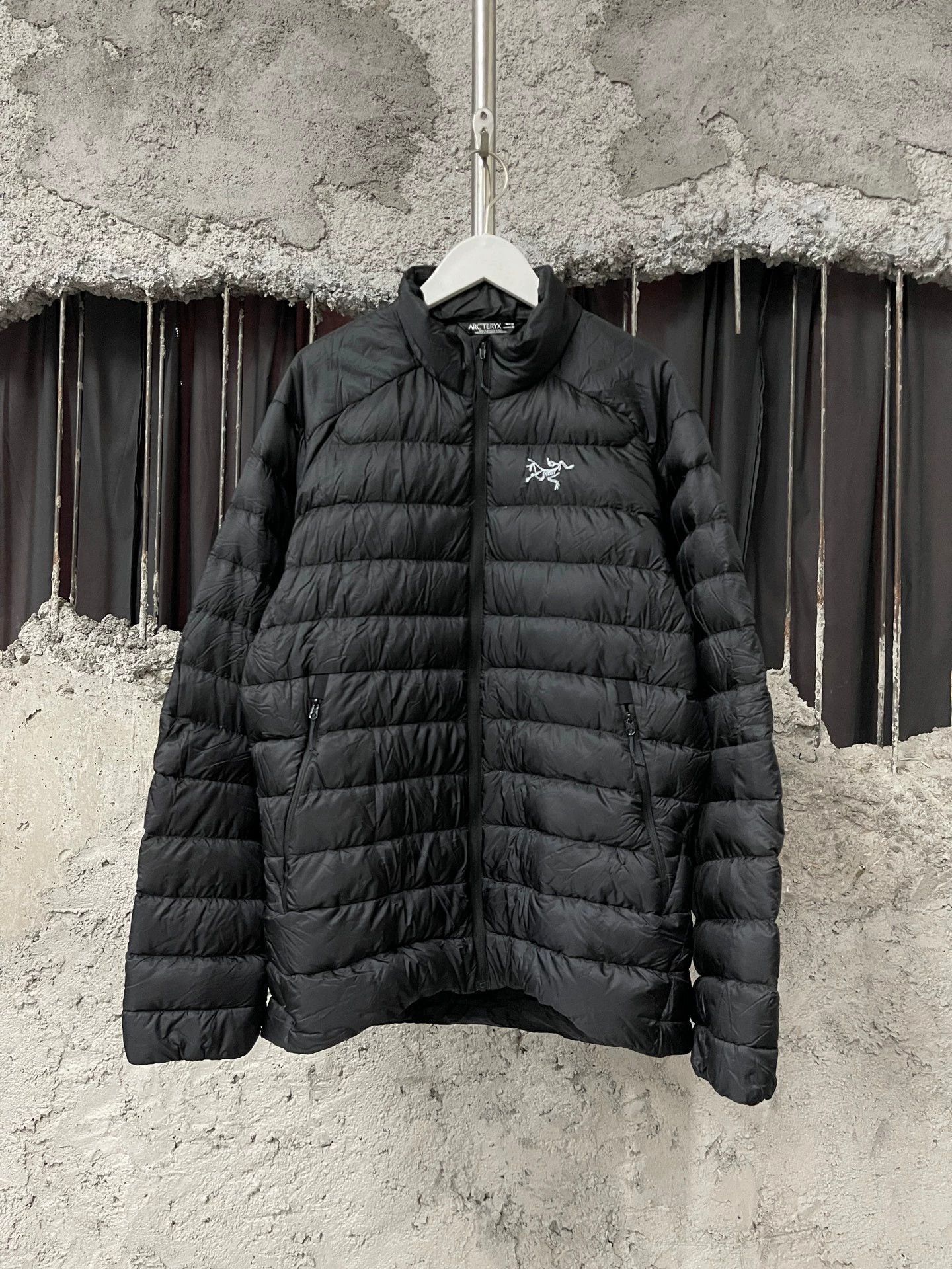 Arc'teryx Black Puffer Jacket with Zip Closure Size US M / EU 48-50 / 2 - 1 Thumbnail