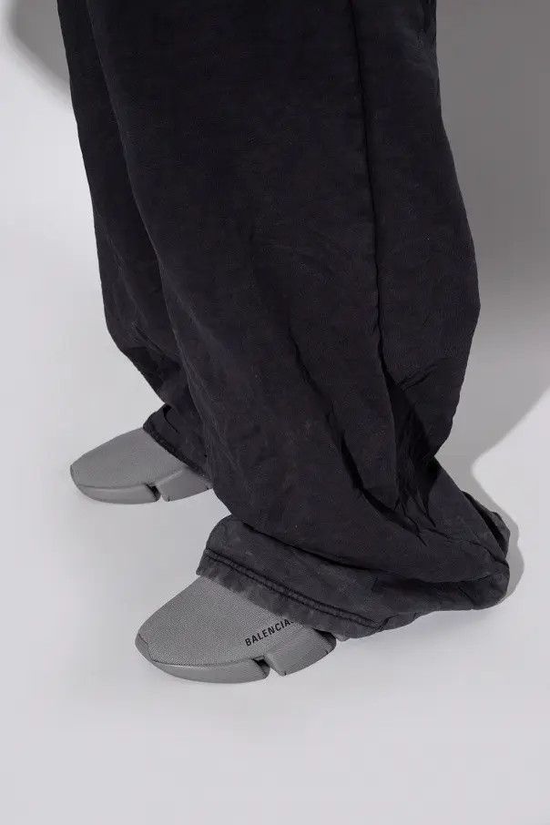 Balenciaga o1bcso1str1224 Speed 2.0 Recycled Knit Sneakers Dark Grey Size US 9 / IT 39 - 2 Thumbnail