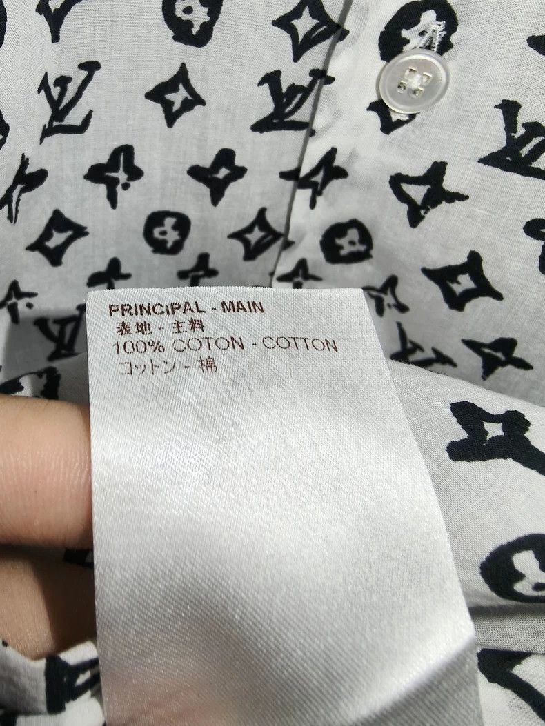 Louis Vuitton LOUIS VUITTON full logo Long sleeve shirt 2501-Nextarrow Size US XXS / EU 40 - 5 Thumbnail