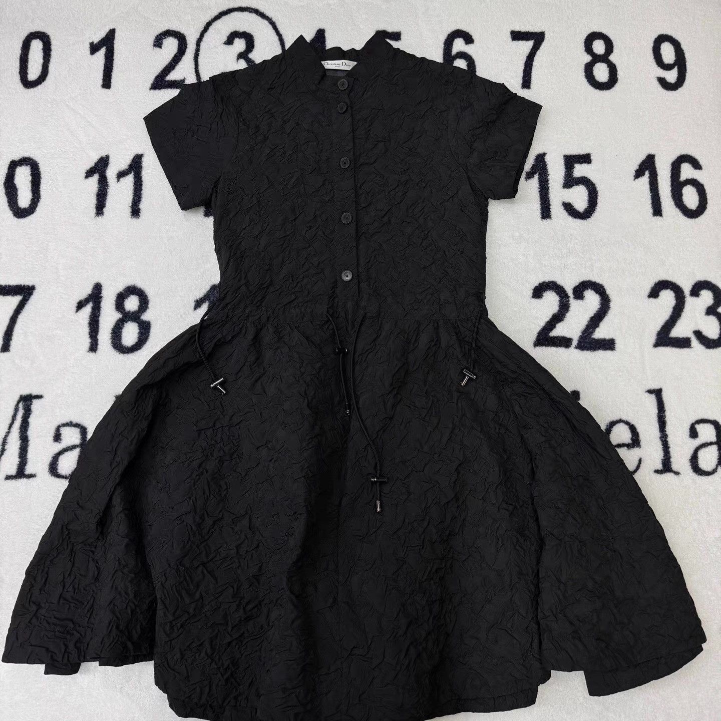 Dior Dior Black Short SleeveDresswith3D Embossed Seersucker Q10 Size L / US 10 / IT 46 - 1 Thumbnail