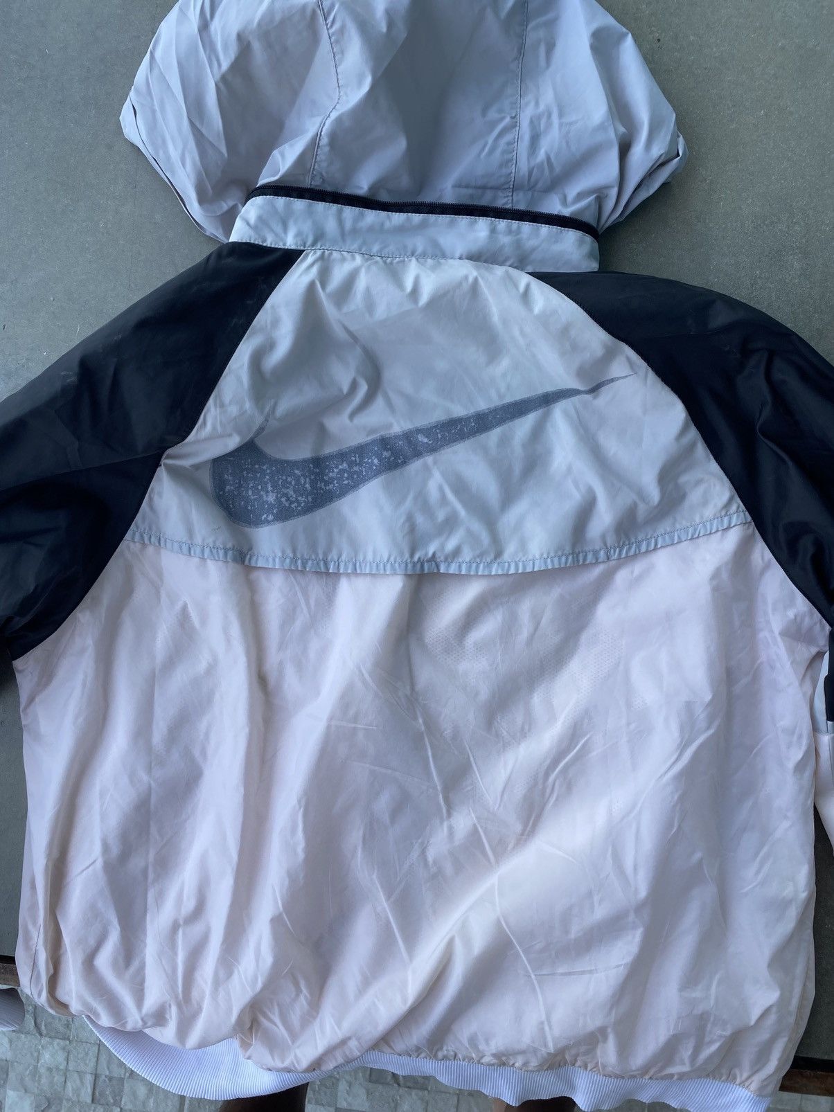 Nike Nike Windbreaker Jacket White Grey Navy Zip Up Size US S / EU 44-46 / 1 - 2 Thumbnail