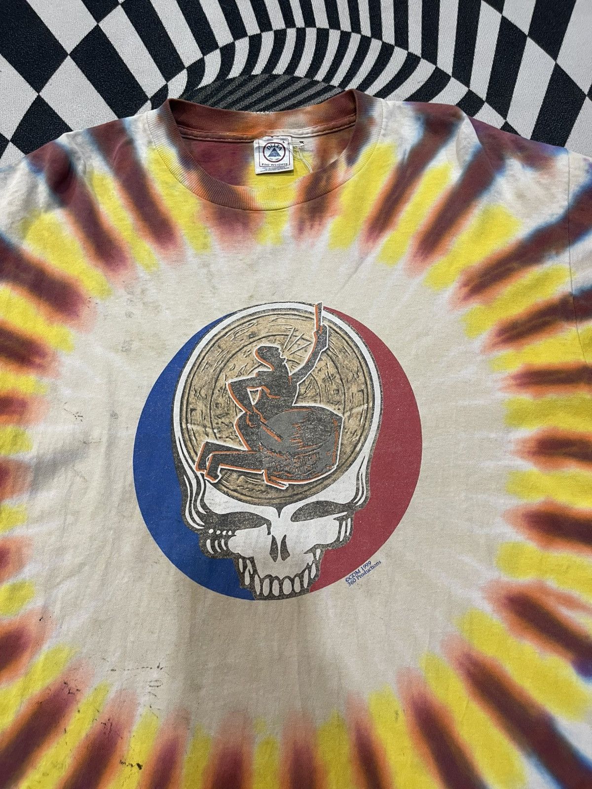 Grateful Dead Vintage 1999 Grateful Dead "Happiness Is Drumming" Tie-Dye Size US L / EU 52-54 / 3 - 3 Thumbnail