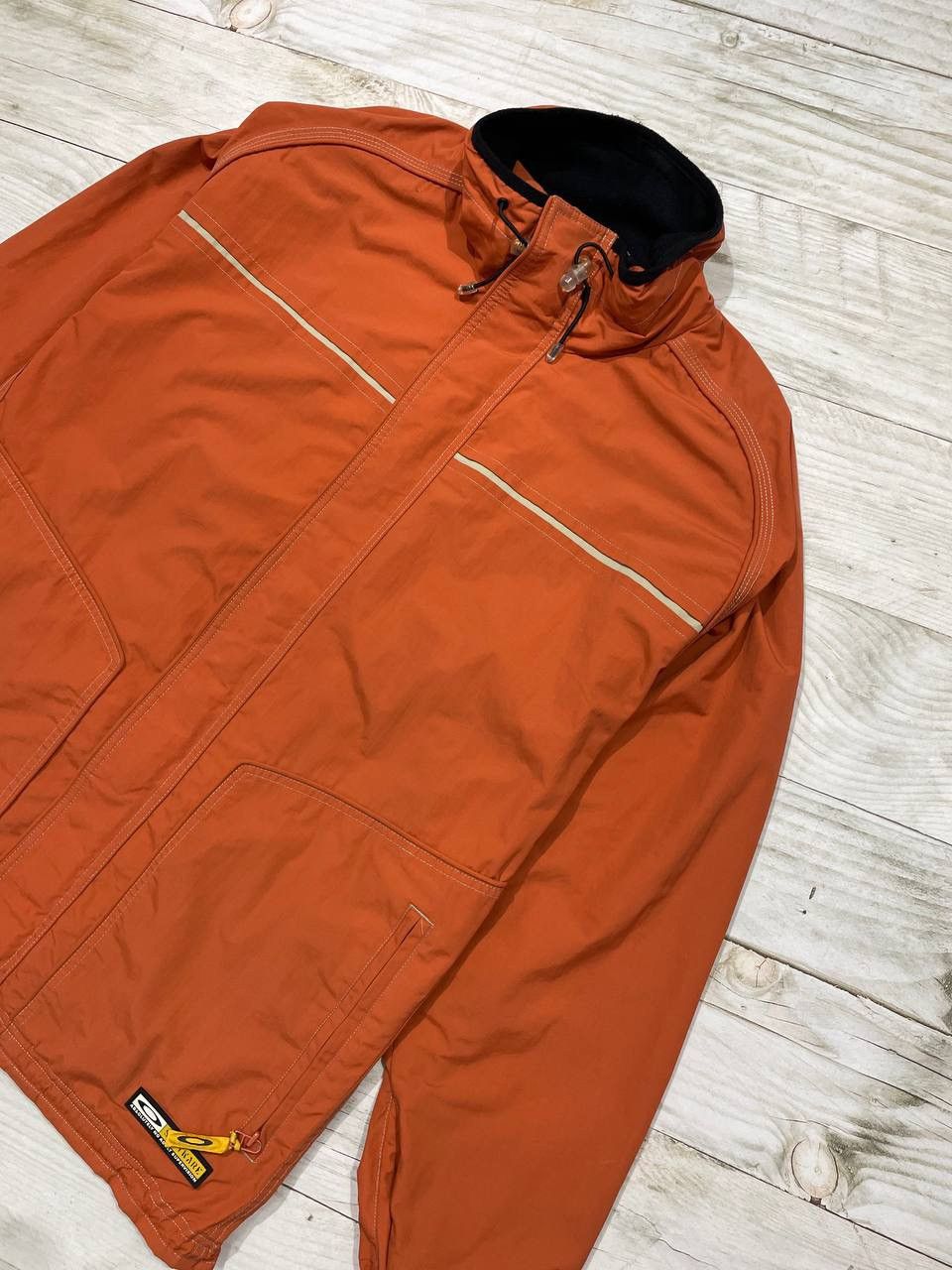 Oakley Vintage Oakley Software Ski Jacket 00s Gorpcore Size US L / EU 52-54 / 3 - 2 Thumbnail