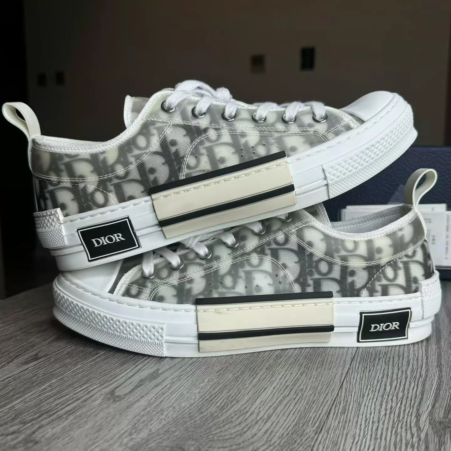 Dior DIOR B23 All Over Print Low 40 9.99 New Worn Once Size US 7 / EU 40 - 2 Thumbnail
